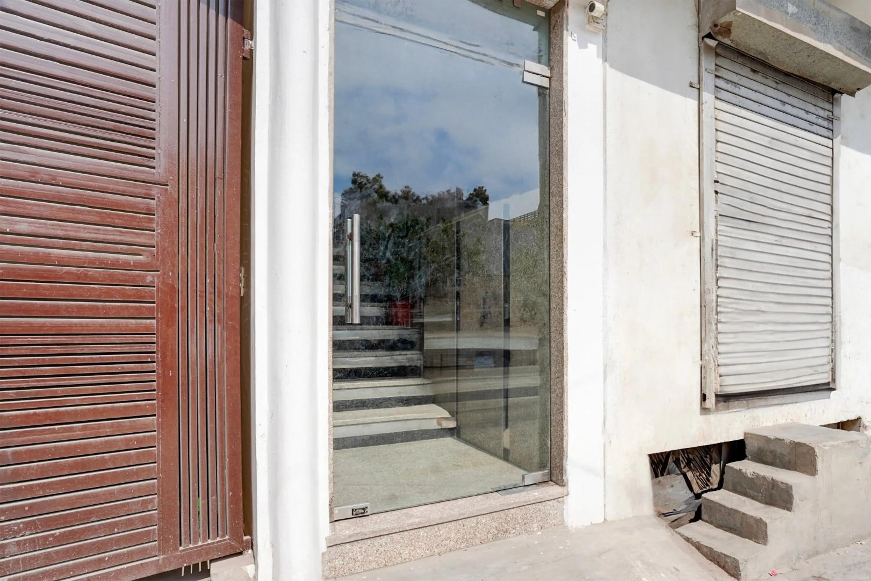 Facade/entrance in Hotel O Delhi Airport Stay