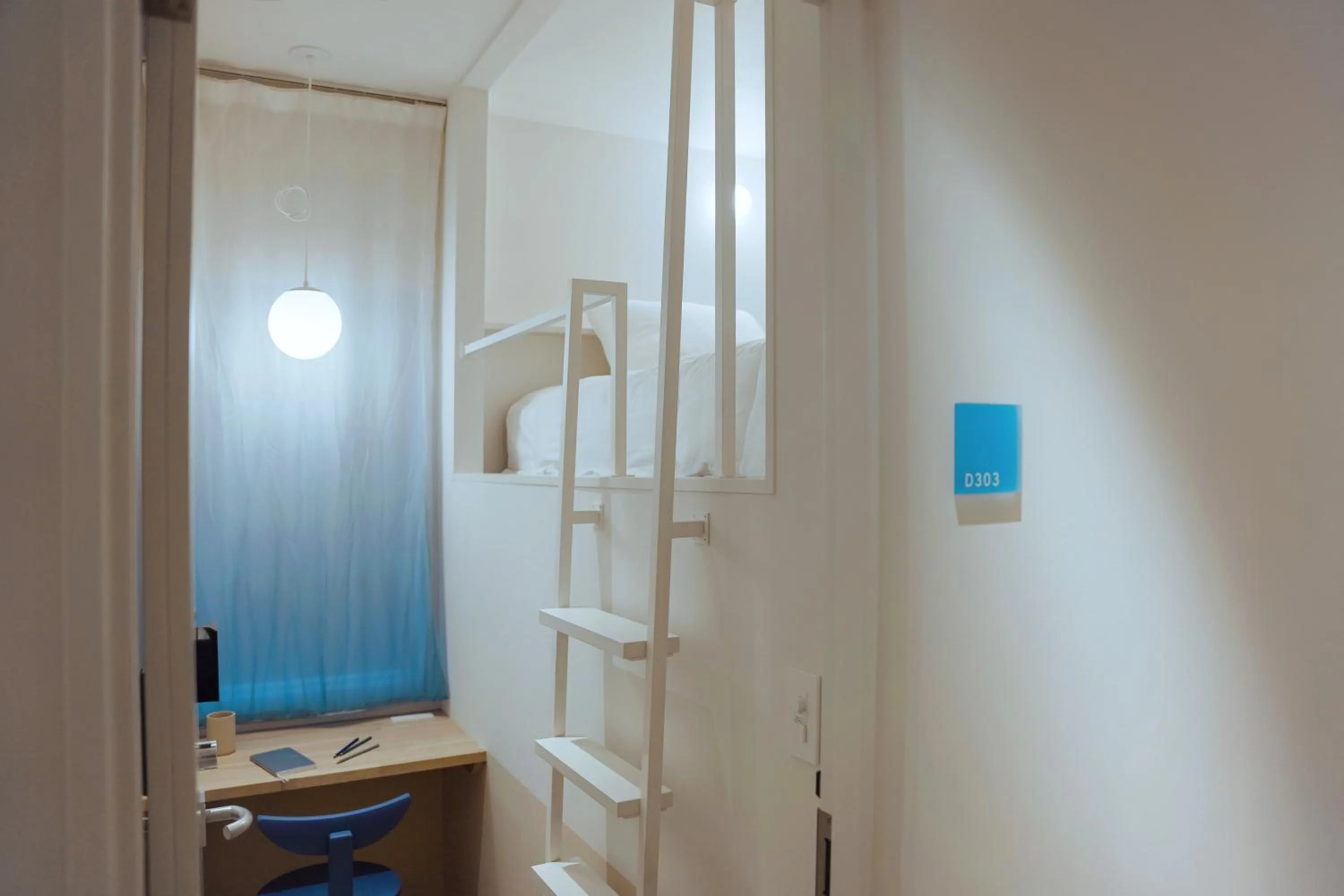 Photo of the whole room in SEKAI HOTEL Takaoka