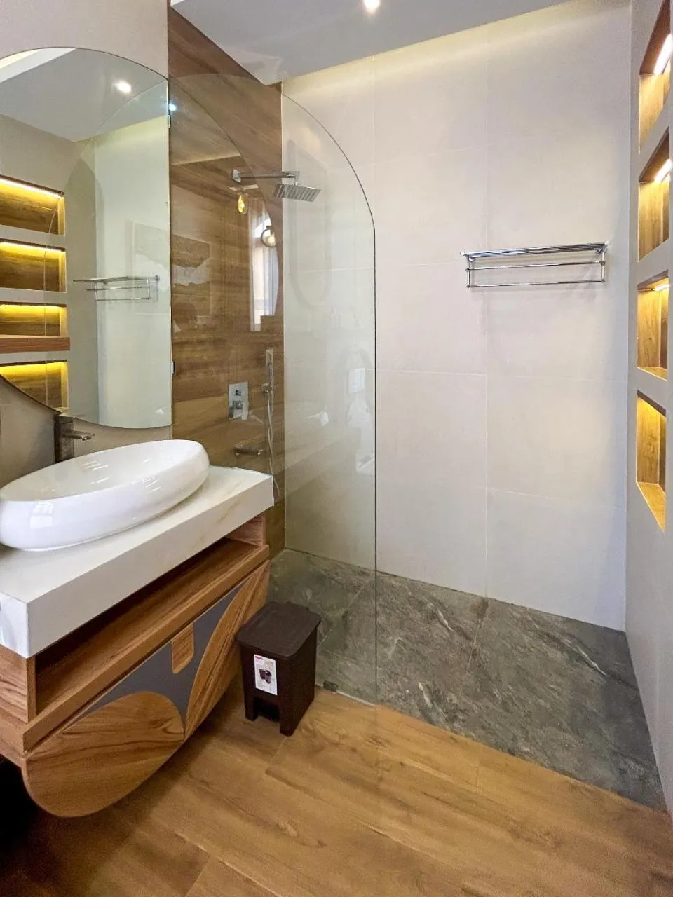 Shower in Landmark Villas