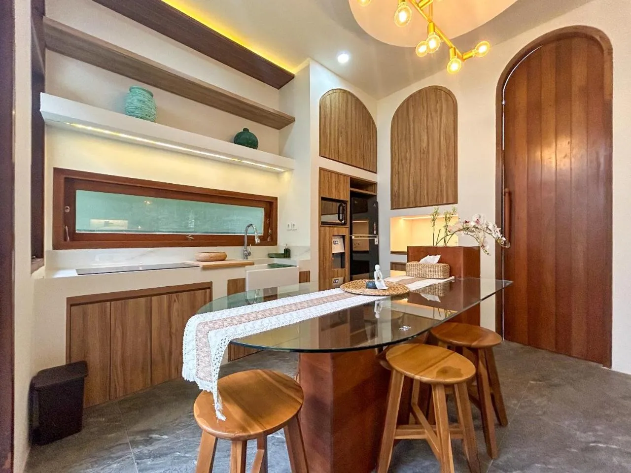 Coffee/tea facilities in Landmark Villas