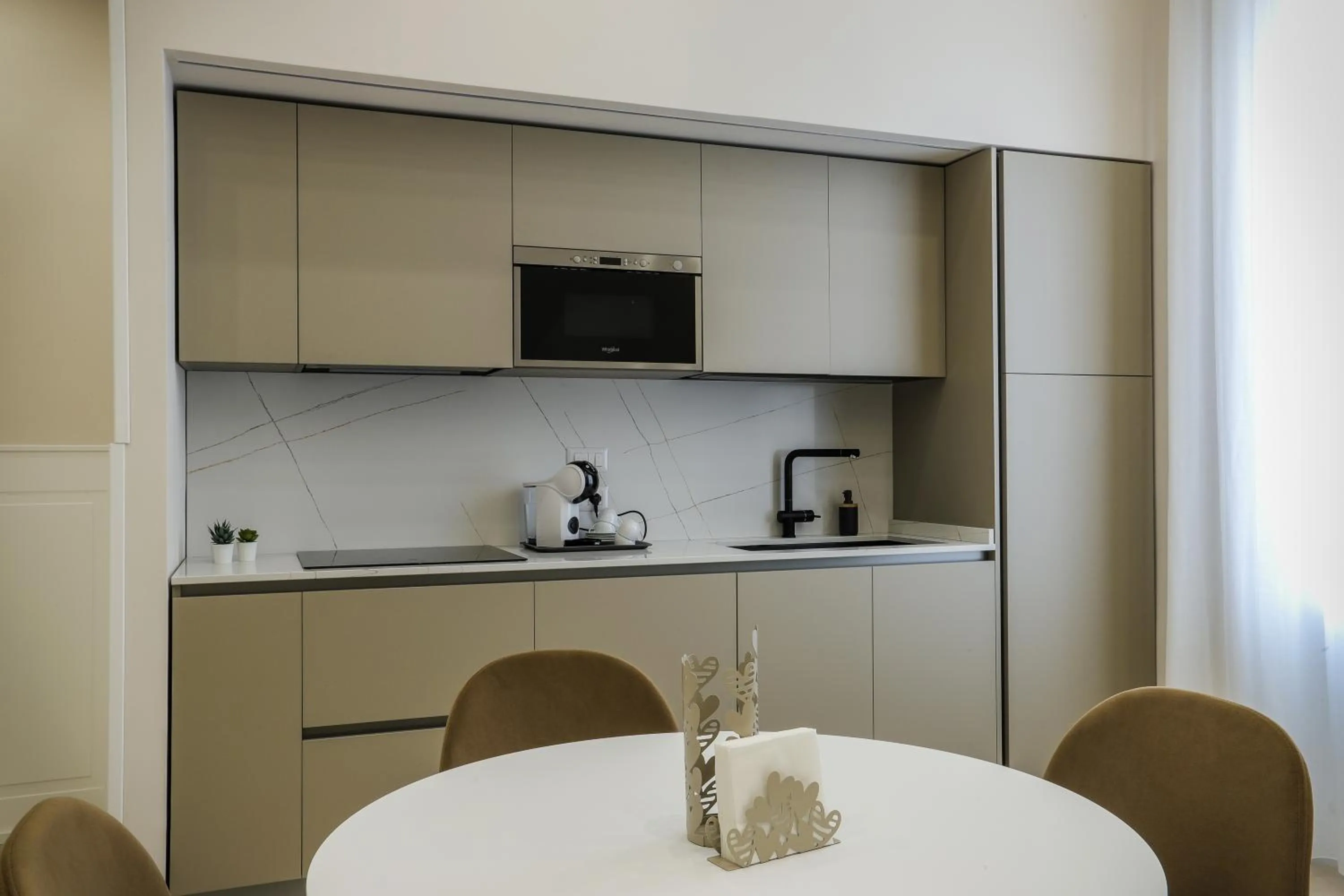 Coffee/tea facilities in Conte Relais Suite