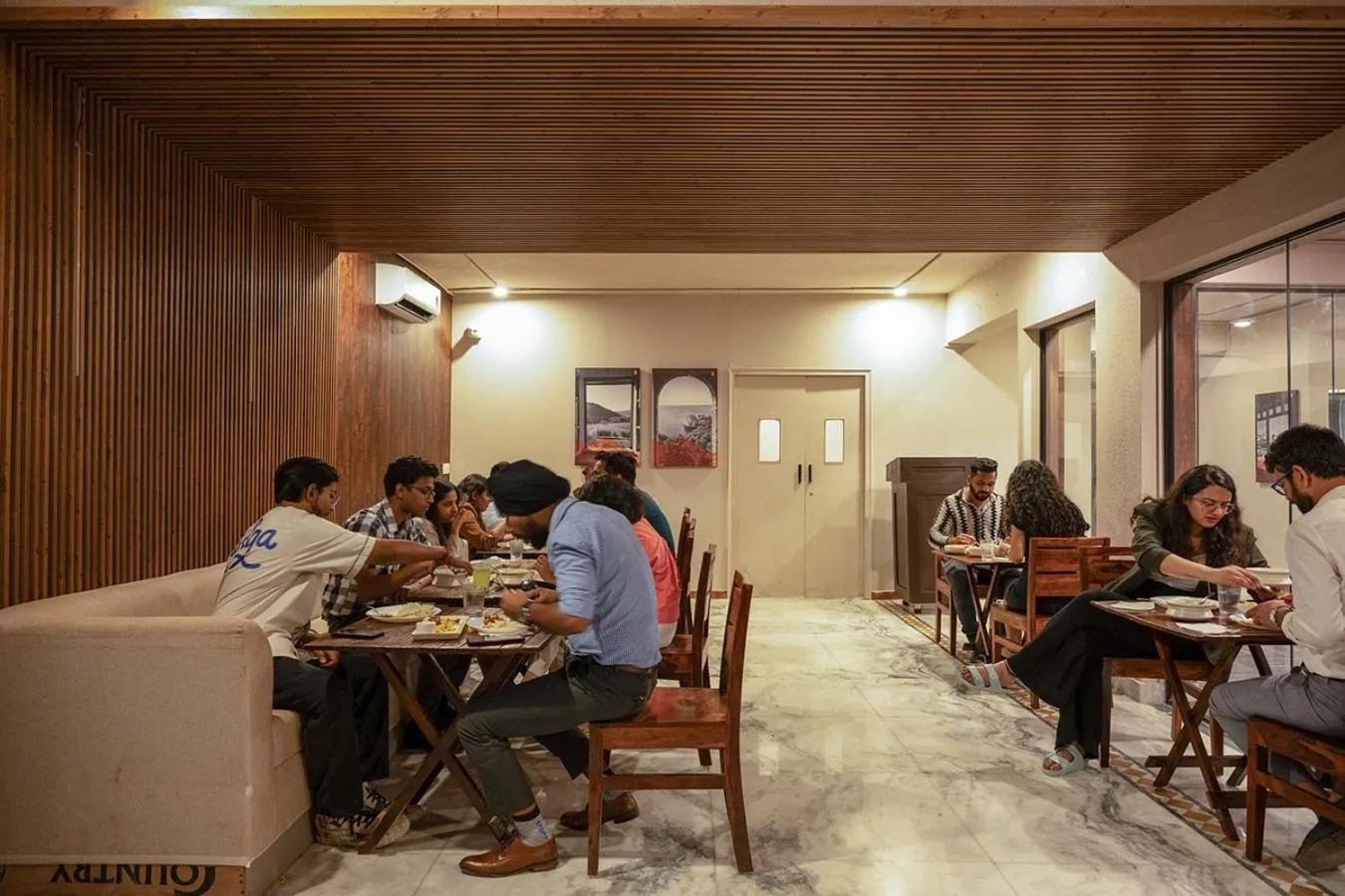 Restaurant/places to eat in Firebrick Boutique Residences - AMETHYST HOUSE