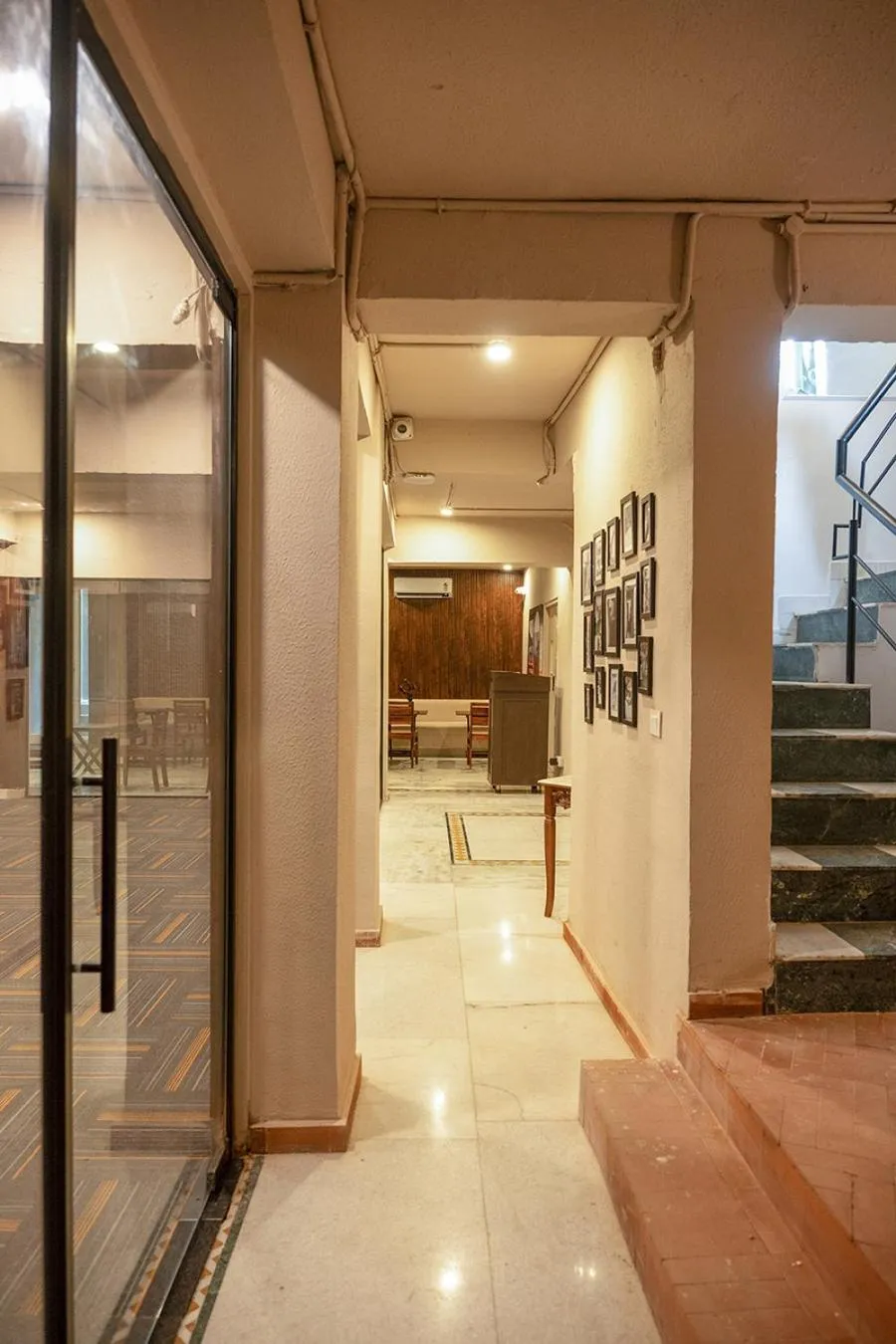 Communal lounge/ TV room in Firebrick Boutique Residences - AMETHYST HOUSE