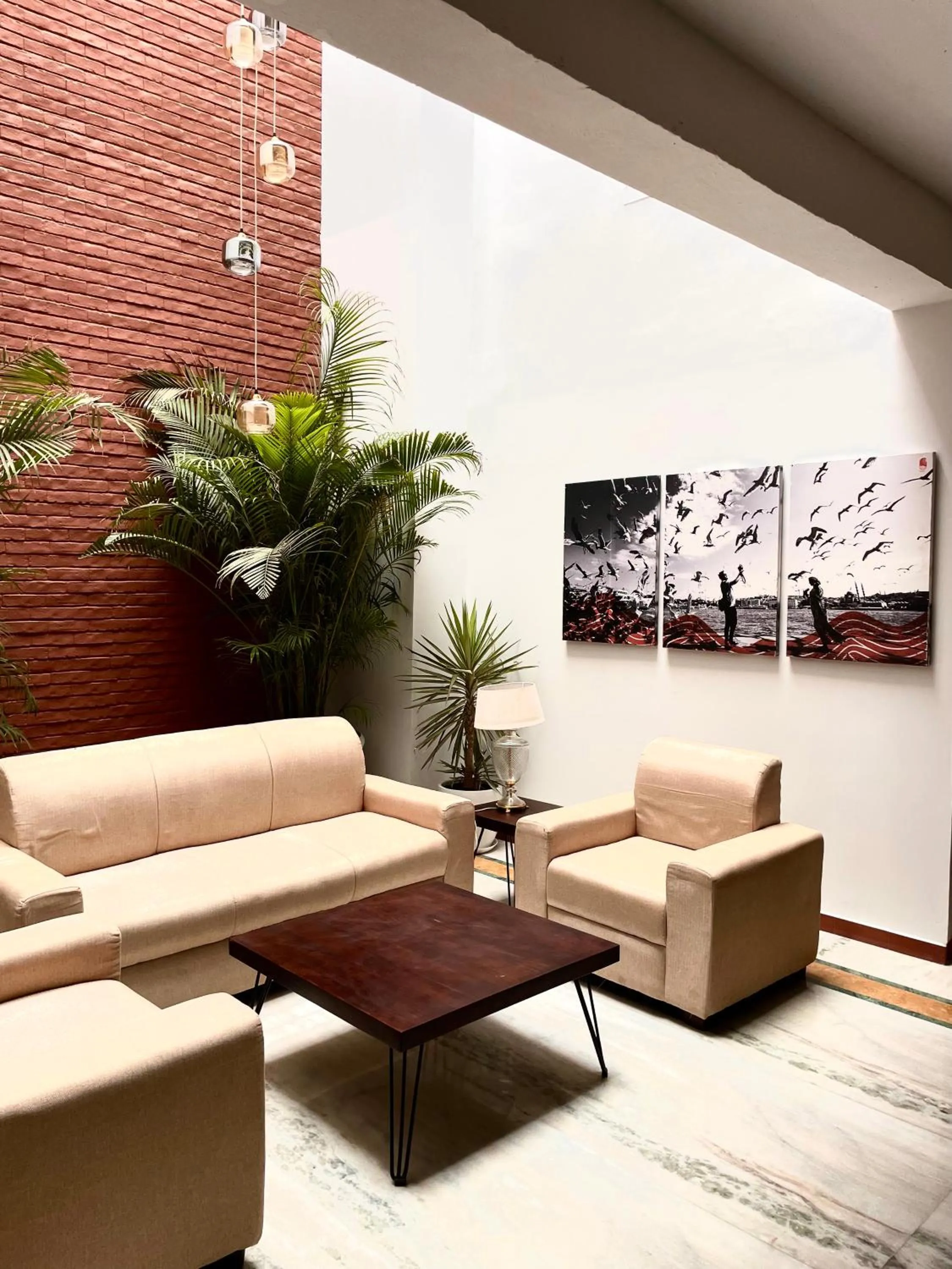 Communal lounge/ TV room in Firebrick Boutique Residences - AMETHYST HOUSE