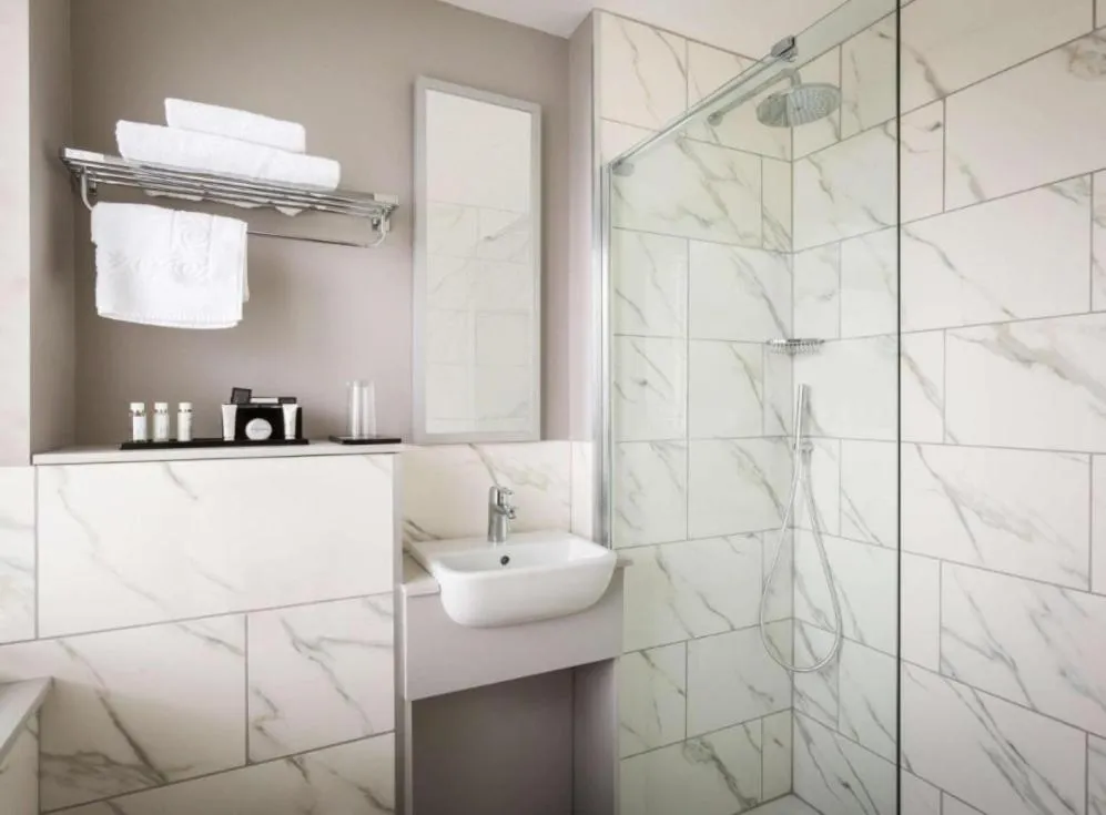 WorldHotels Distinctive Woughton House Hotel