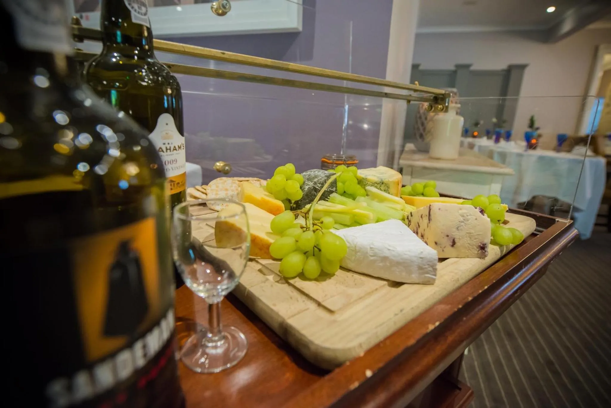 Lunch in WorldHotels Distinctive Woughton House Hotel