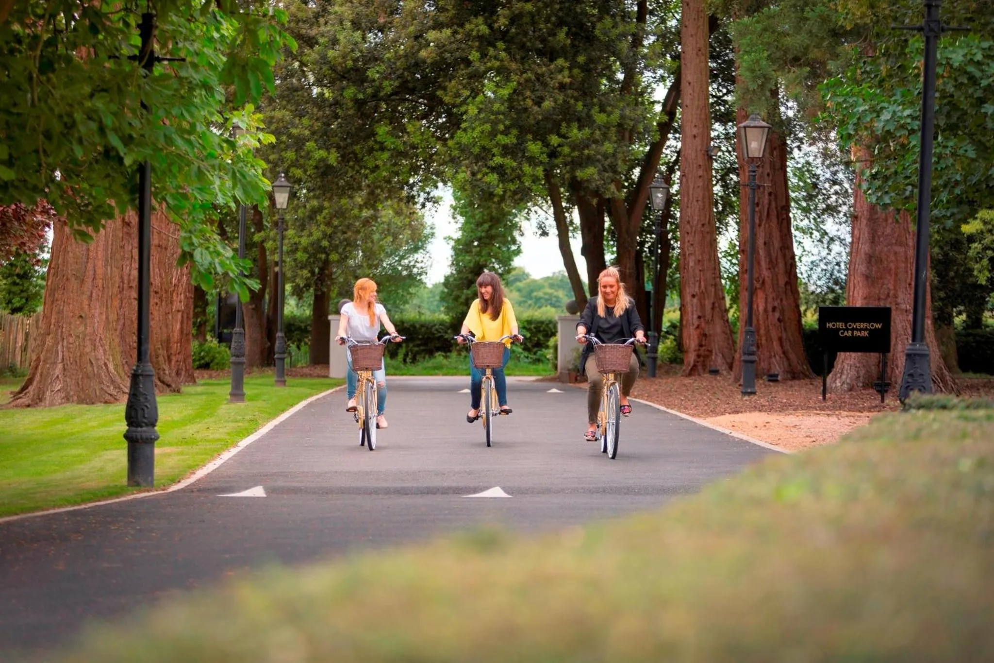 Facade/entrance in WorldHotels Distinctive Woughton House Hotel