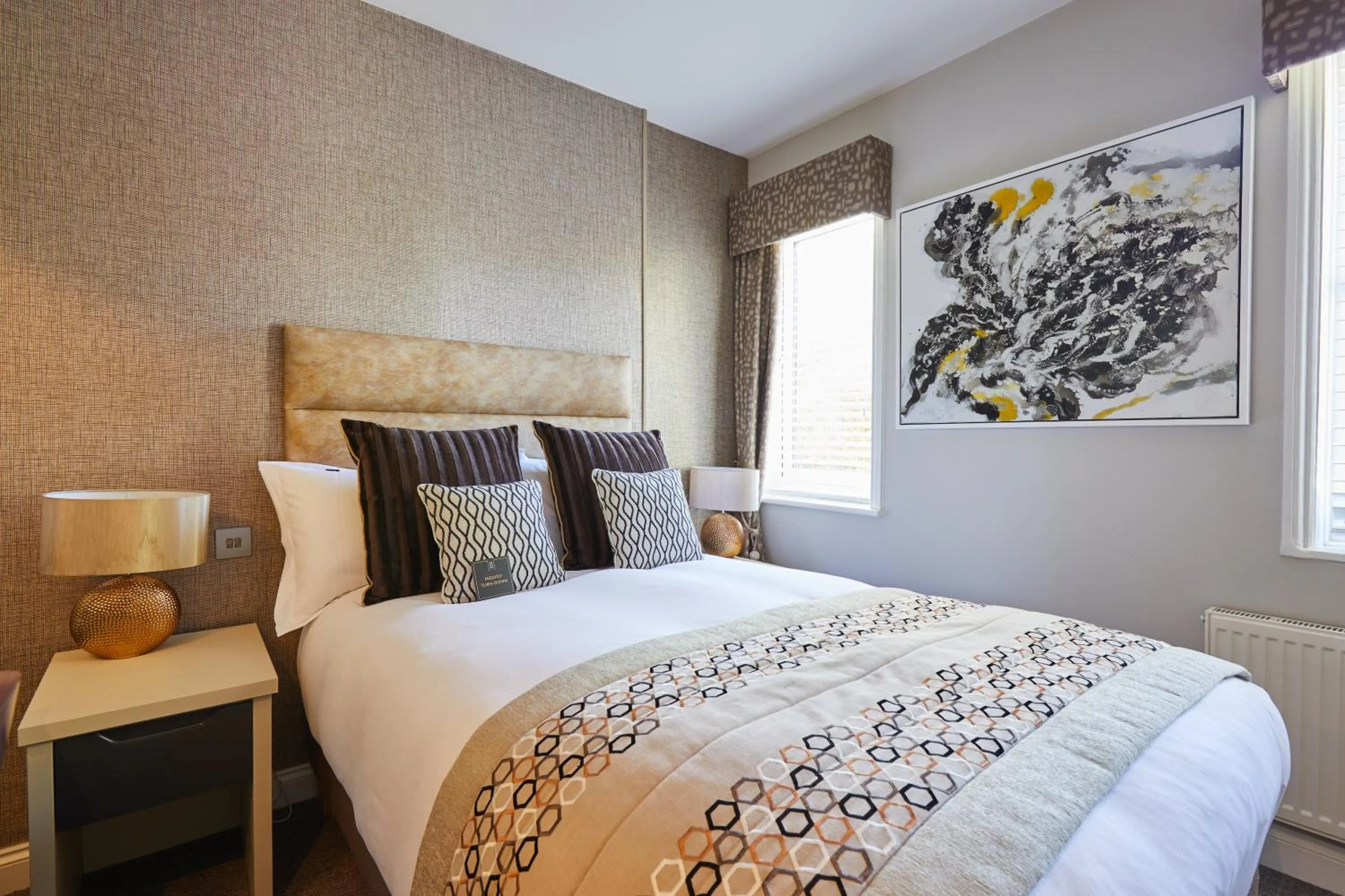 Bedroom, Bed in WorldHotels Distinctive Woughton House Hotel