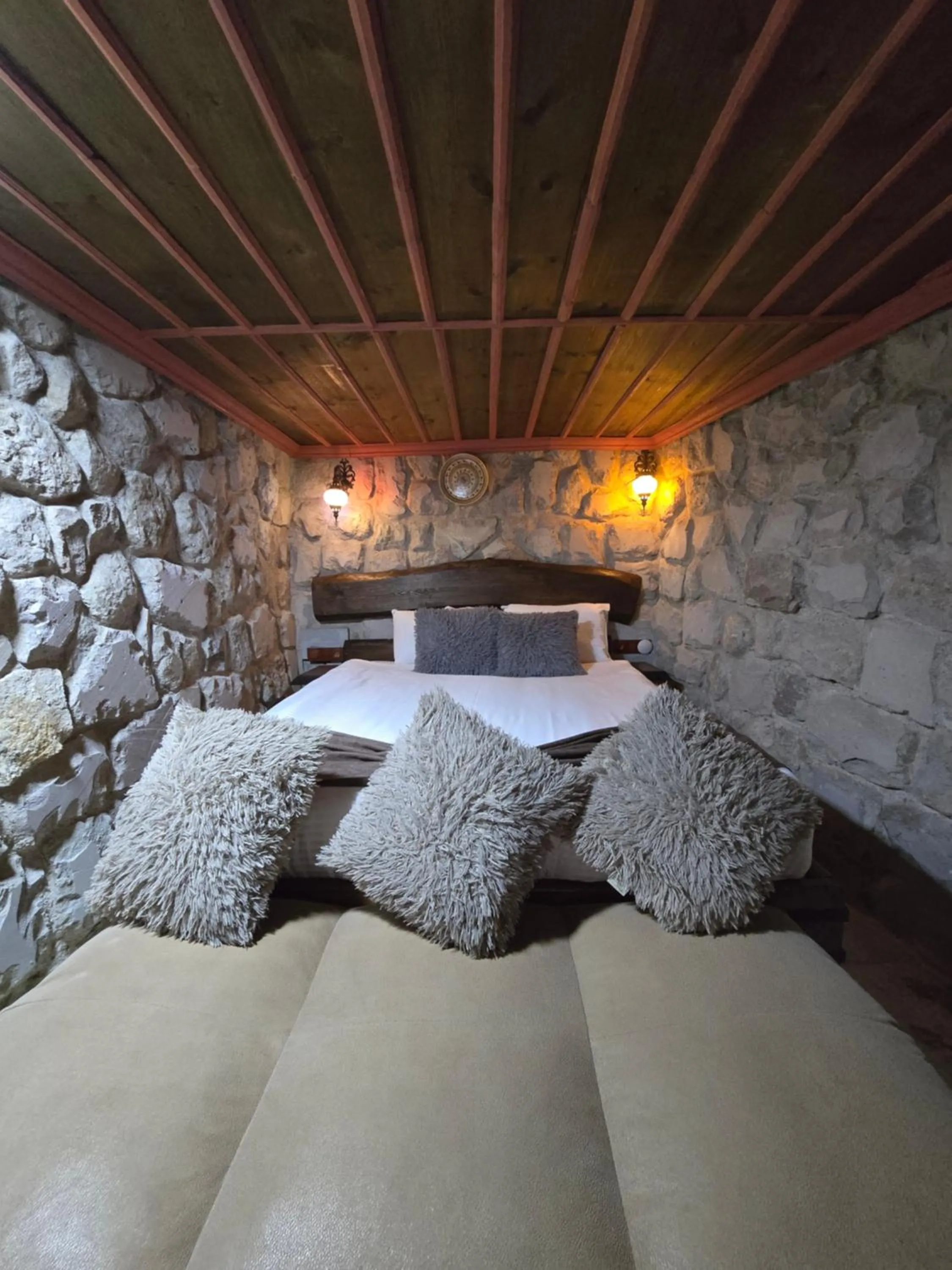 Bed in Almula Cave