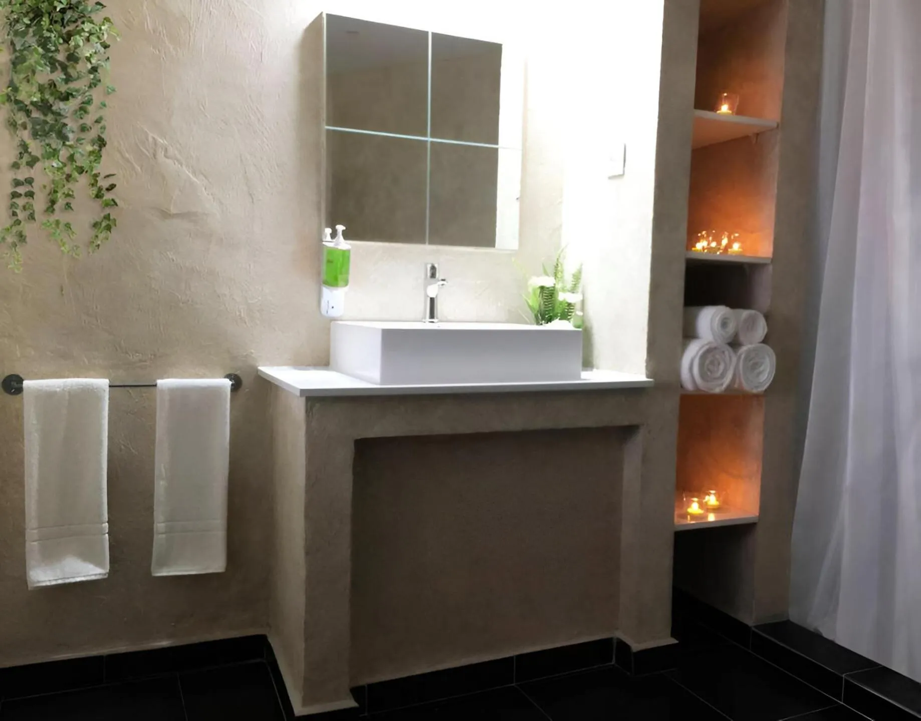 Bathroom in Csiki Hotel