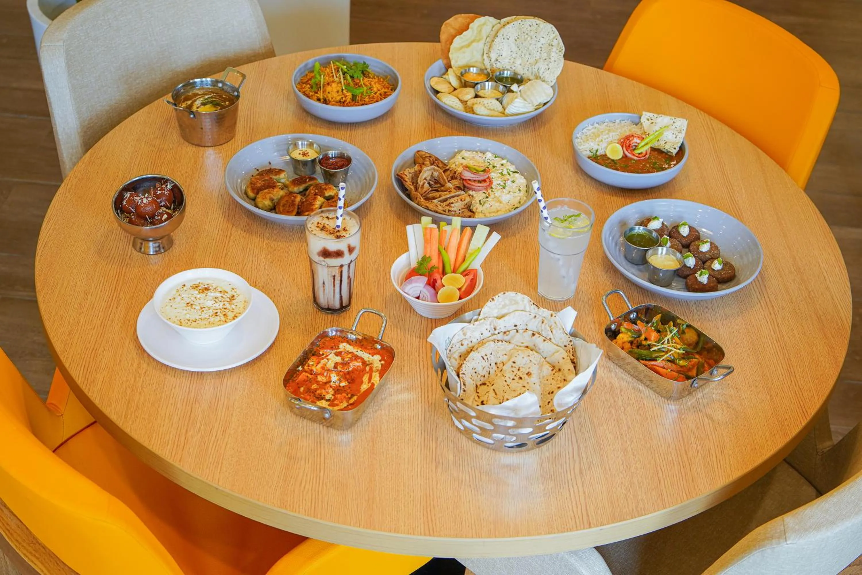 Restaurant/places to eat in Bloom Hotel - Katra