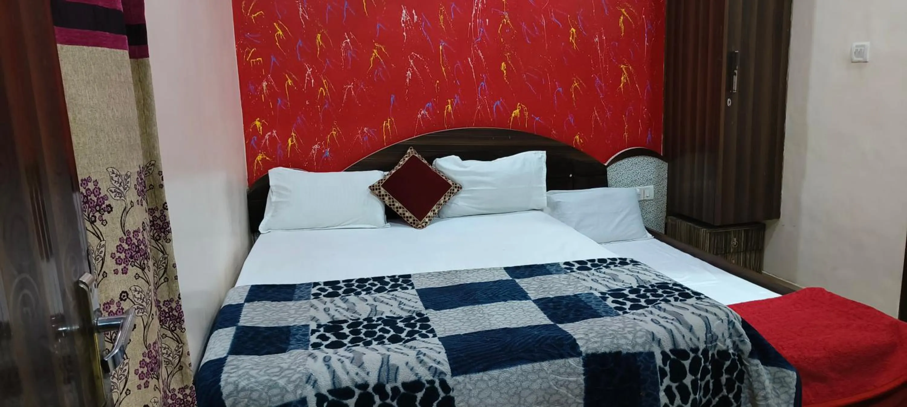 Bed in Hotel HM International