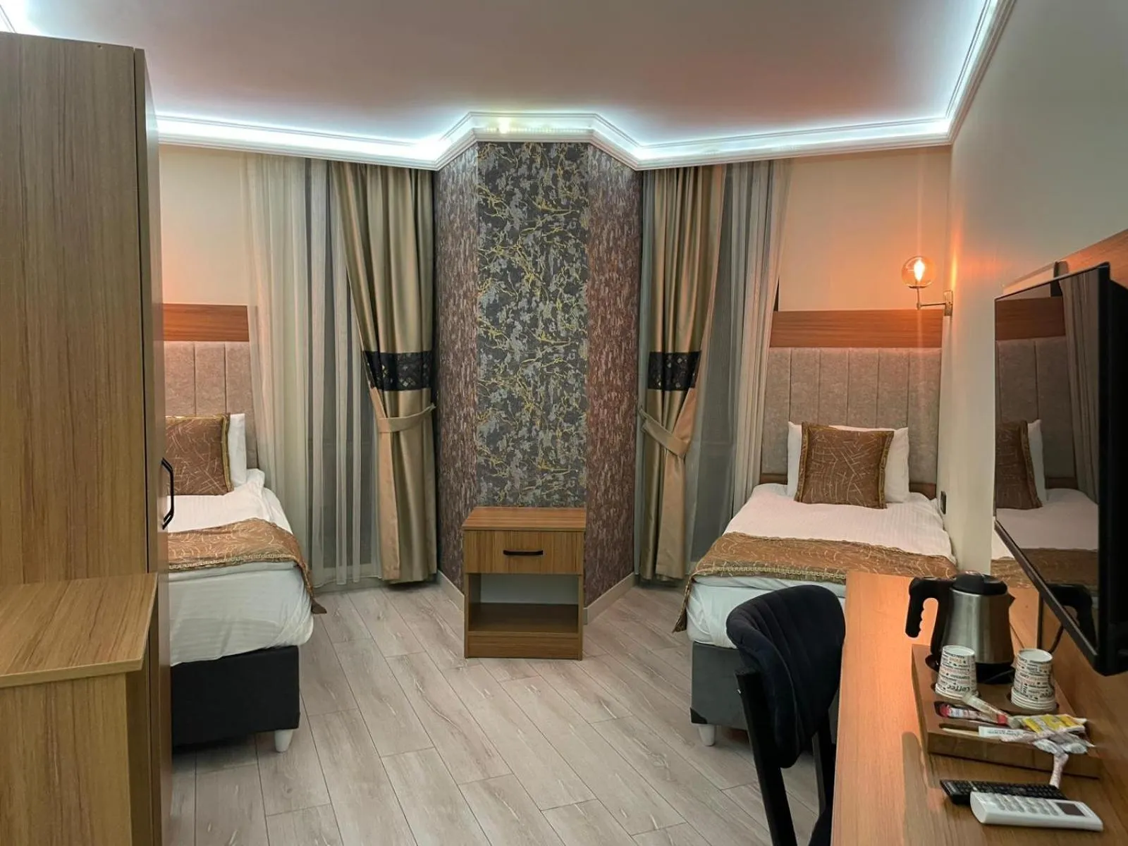 Bed in Golden Lux Hotel Antalya