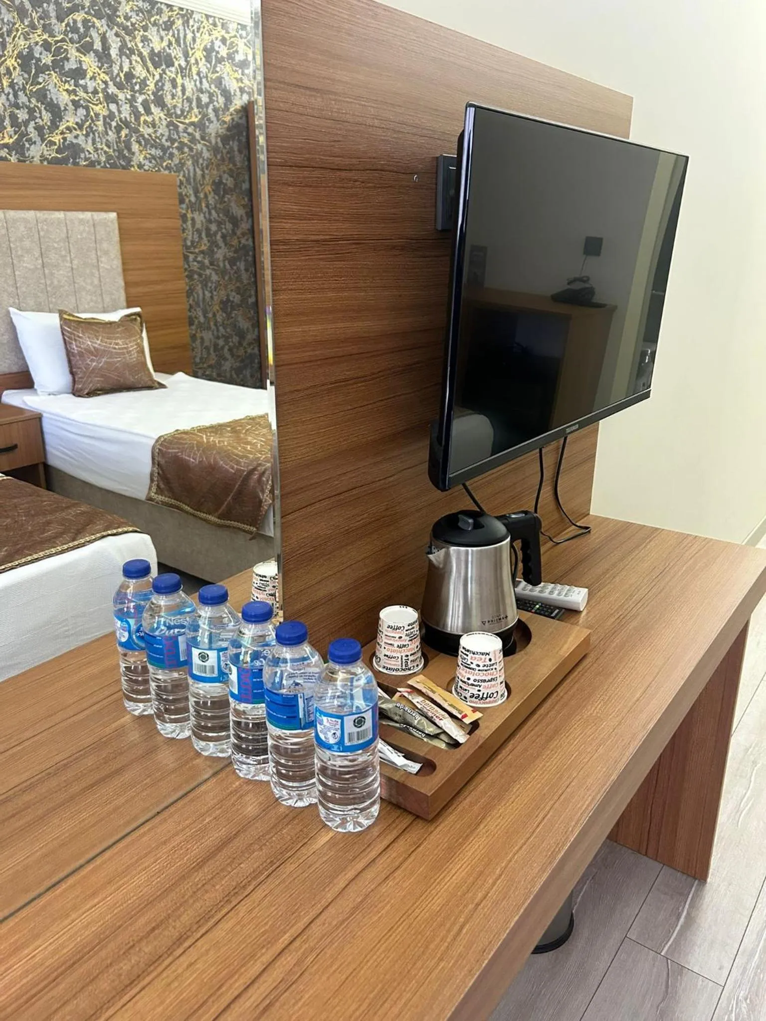 Coffee/tea facilities in Golden Lux Hotel Antalya