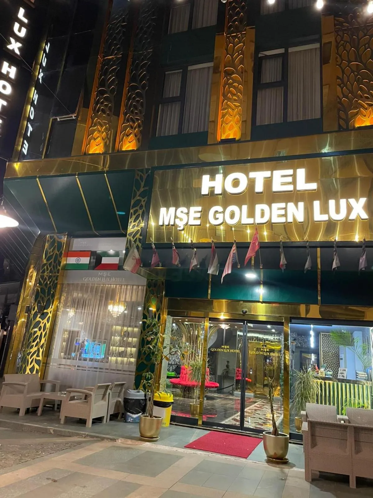 Property building in Golden Lux Hotel Antalya