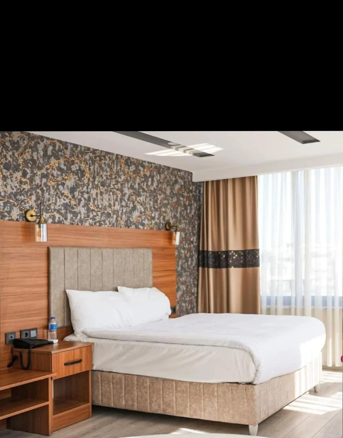 Bed in Golden Lux Hotel Antalya