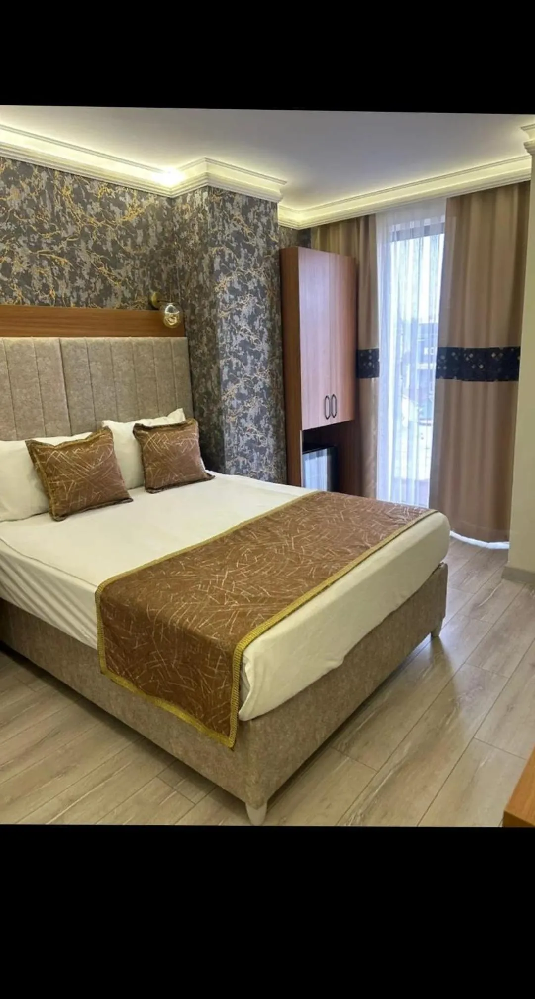 Bed in Golden Lux Hotel Antalya