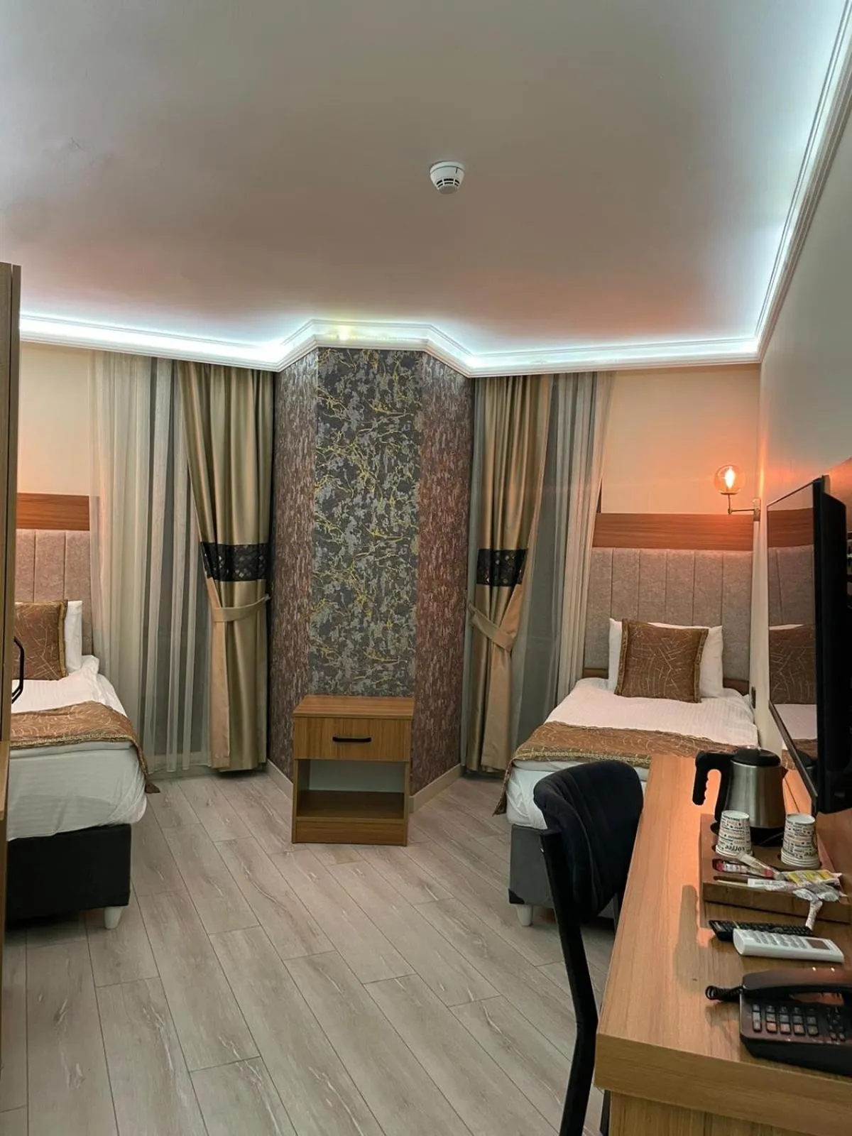 Bed in Golden Lux Hotel Antalya