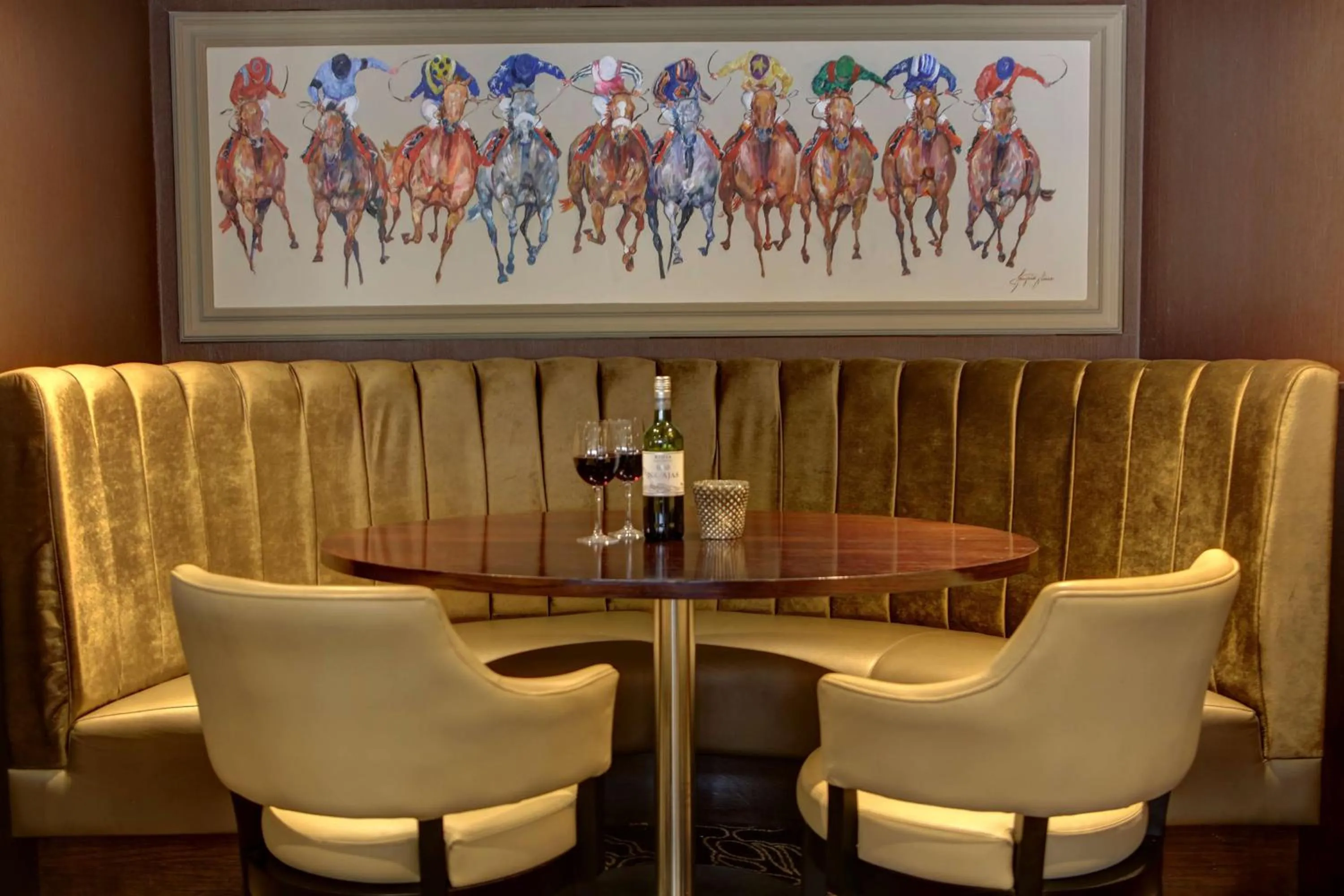 Restaurant/places to eat in Best Western Heath Court Hotel