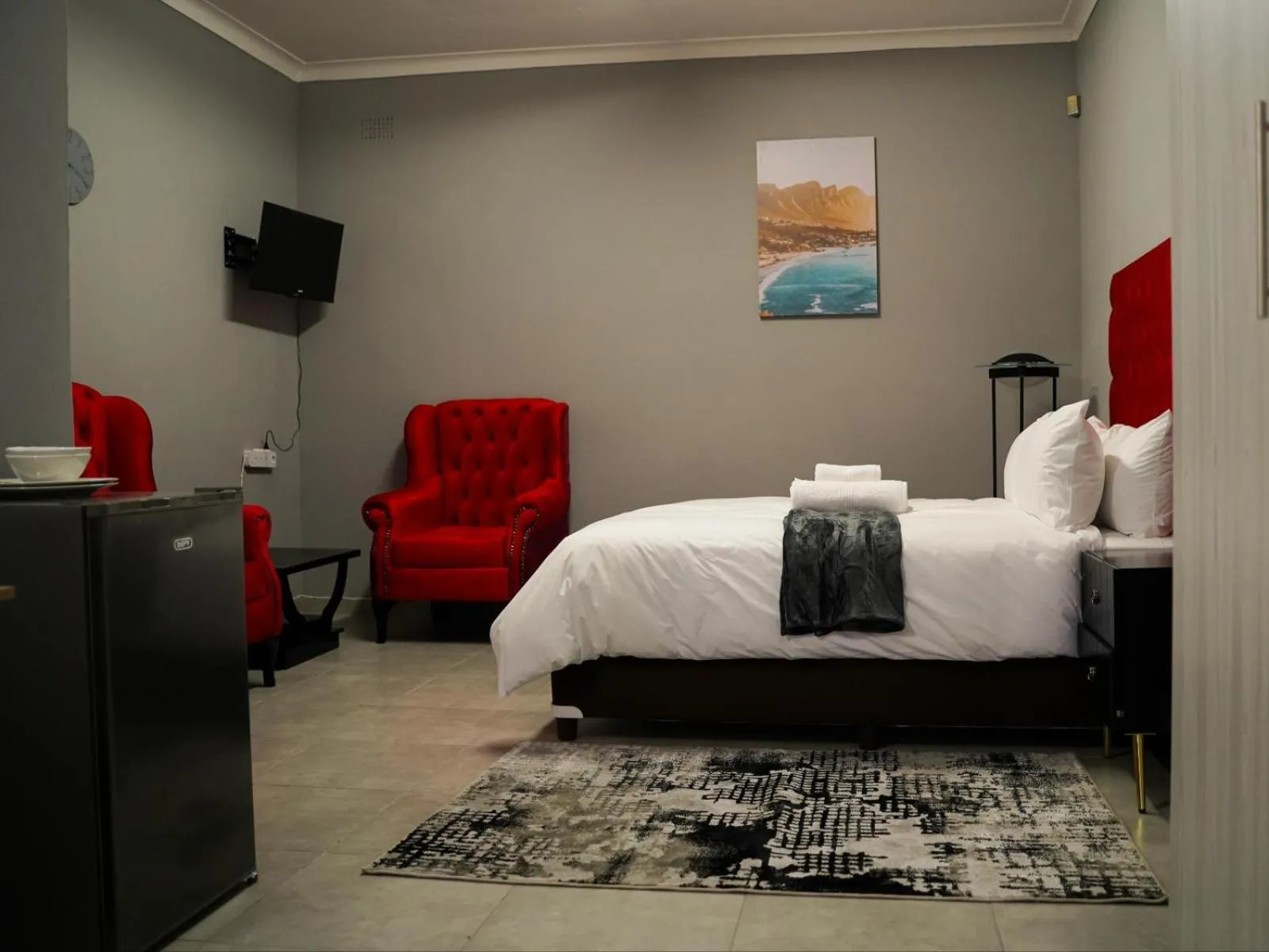 Photo of the whole room, Bed in Aqua Guest House