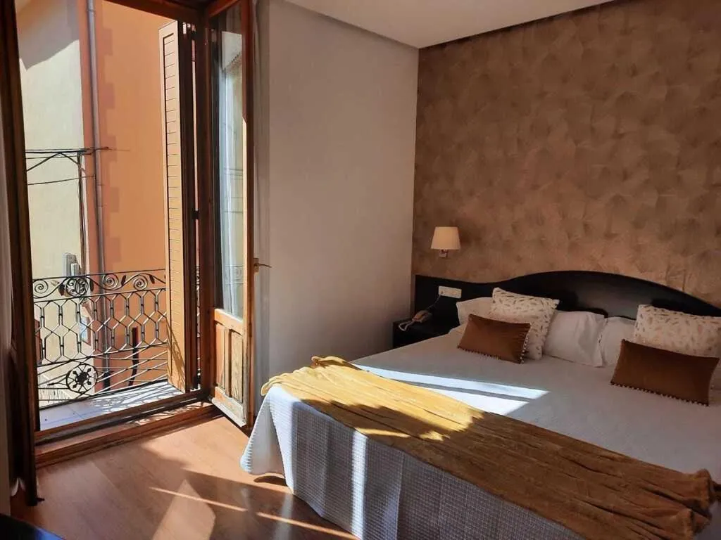 Bed in Hotel Villa de Biar