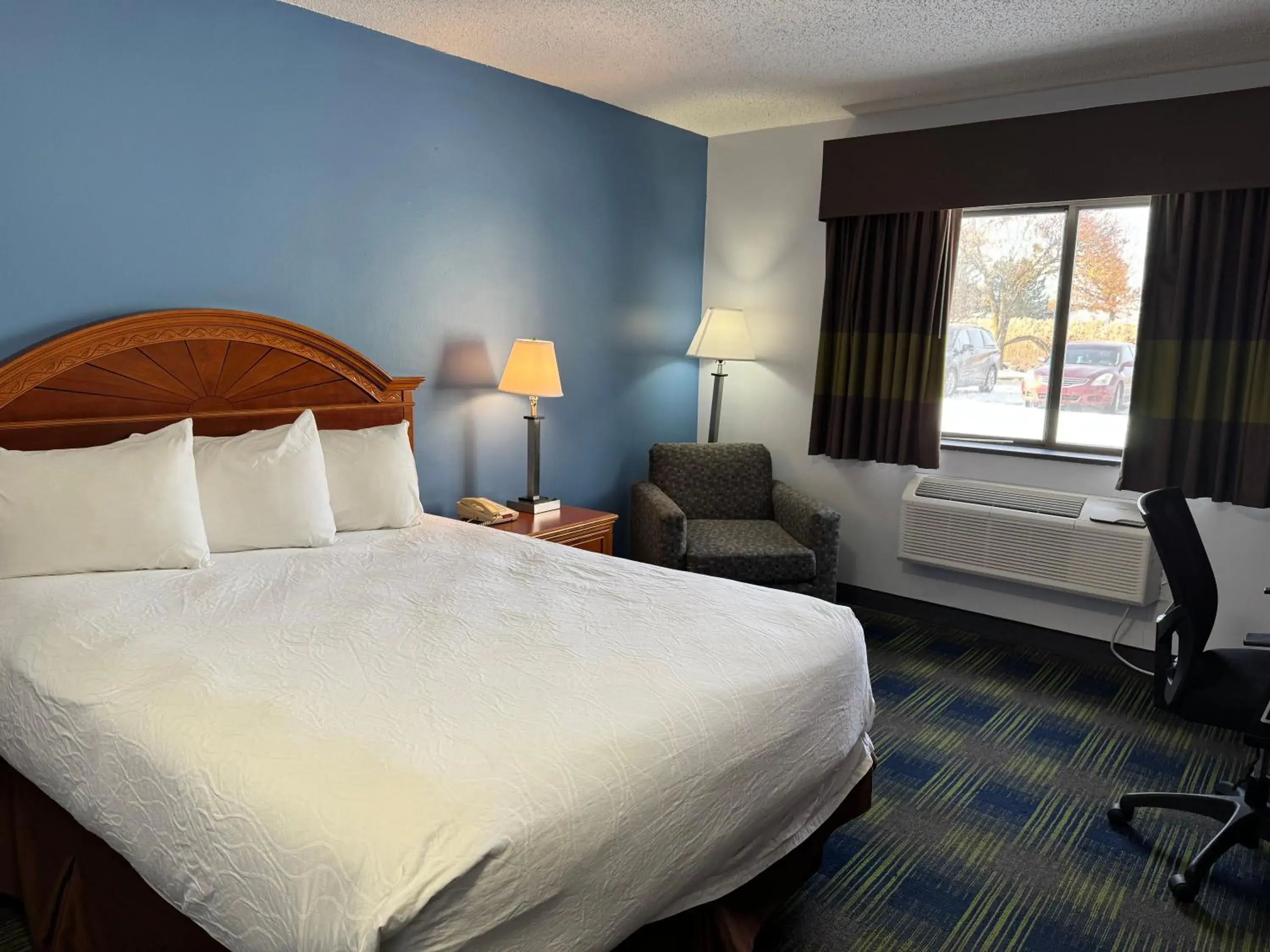 South Ridge Inn South Ridge Inn