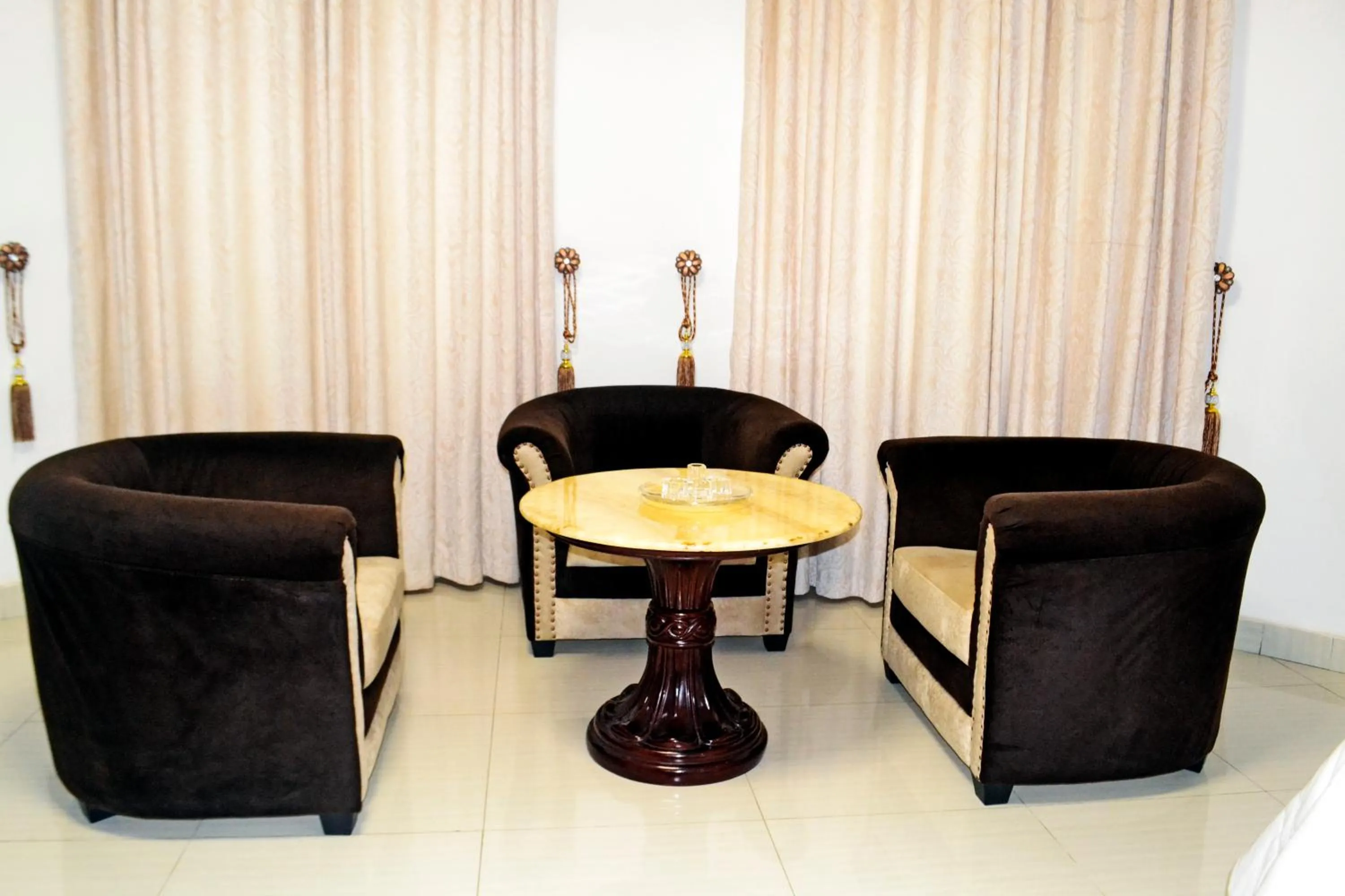 Seating area in Beach Sand Hotel & Resort, Cotonou