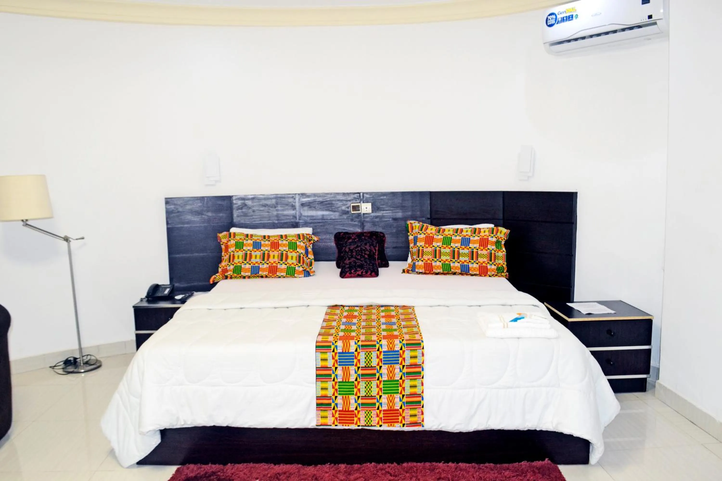 Bed in Beach Sand Hotel & Resort, Cotonou