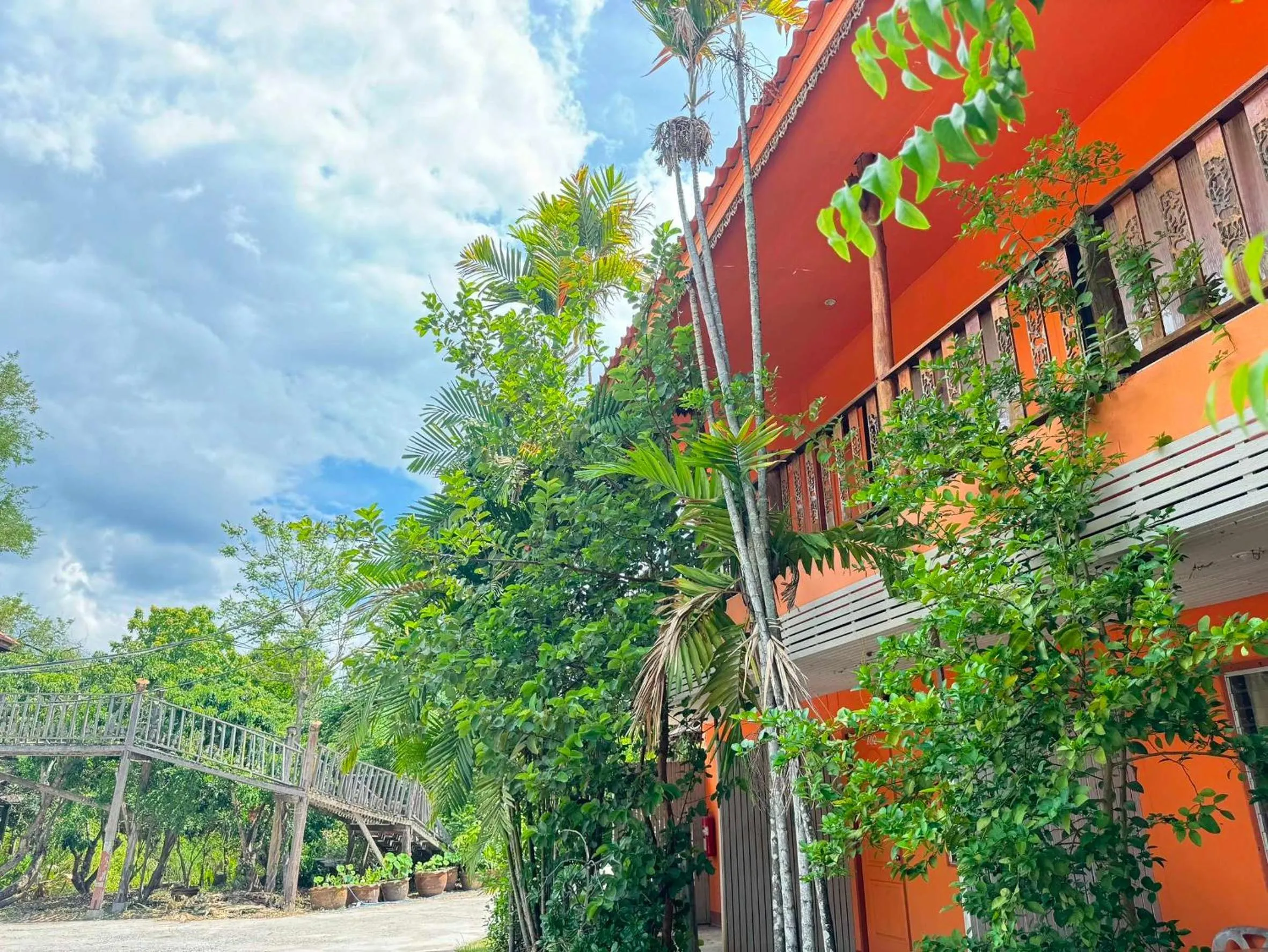 Facade/entrance in Honeyland Resort