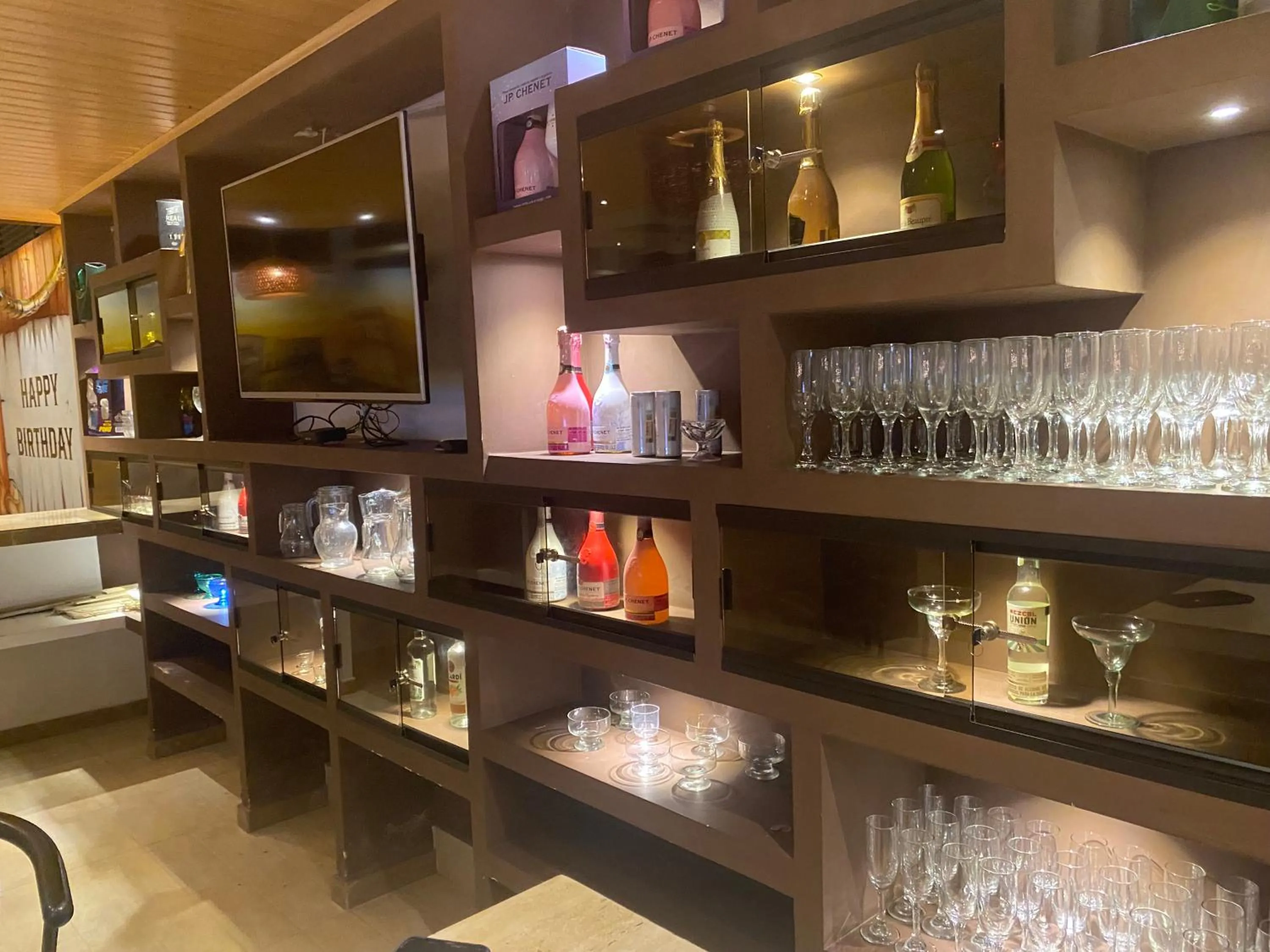 Nightclub / DJ in Hotel deluxe oasis de la colina boutique