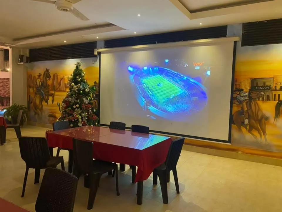 TV and multimedia in Hotel deluxe oasis de la colina boutique