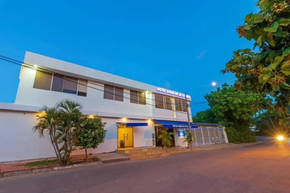 Property building in Hotel deluxe oasis de la colina boutique