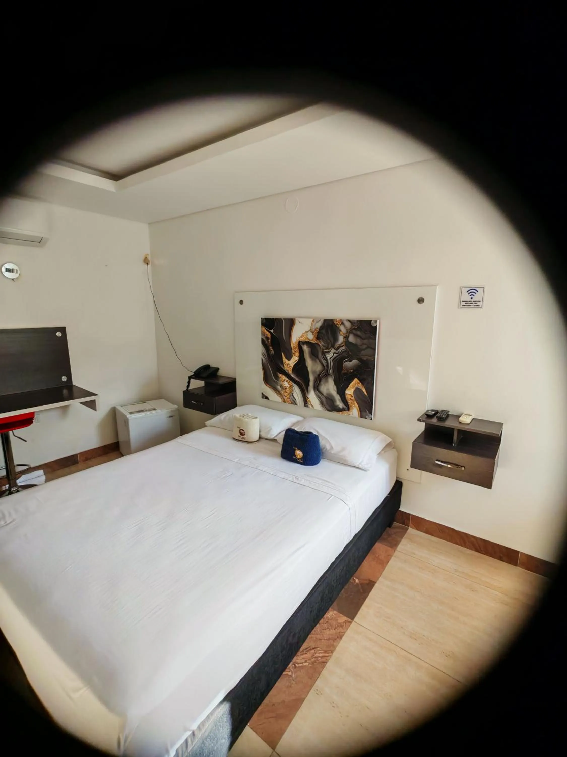 Photo of the whole room, Bed in Hotel deluxe oasis de la colina boutique