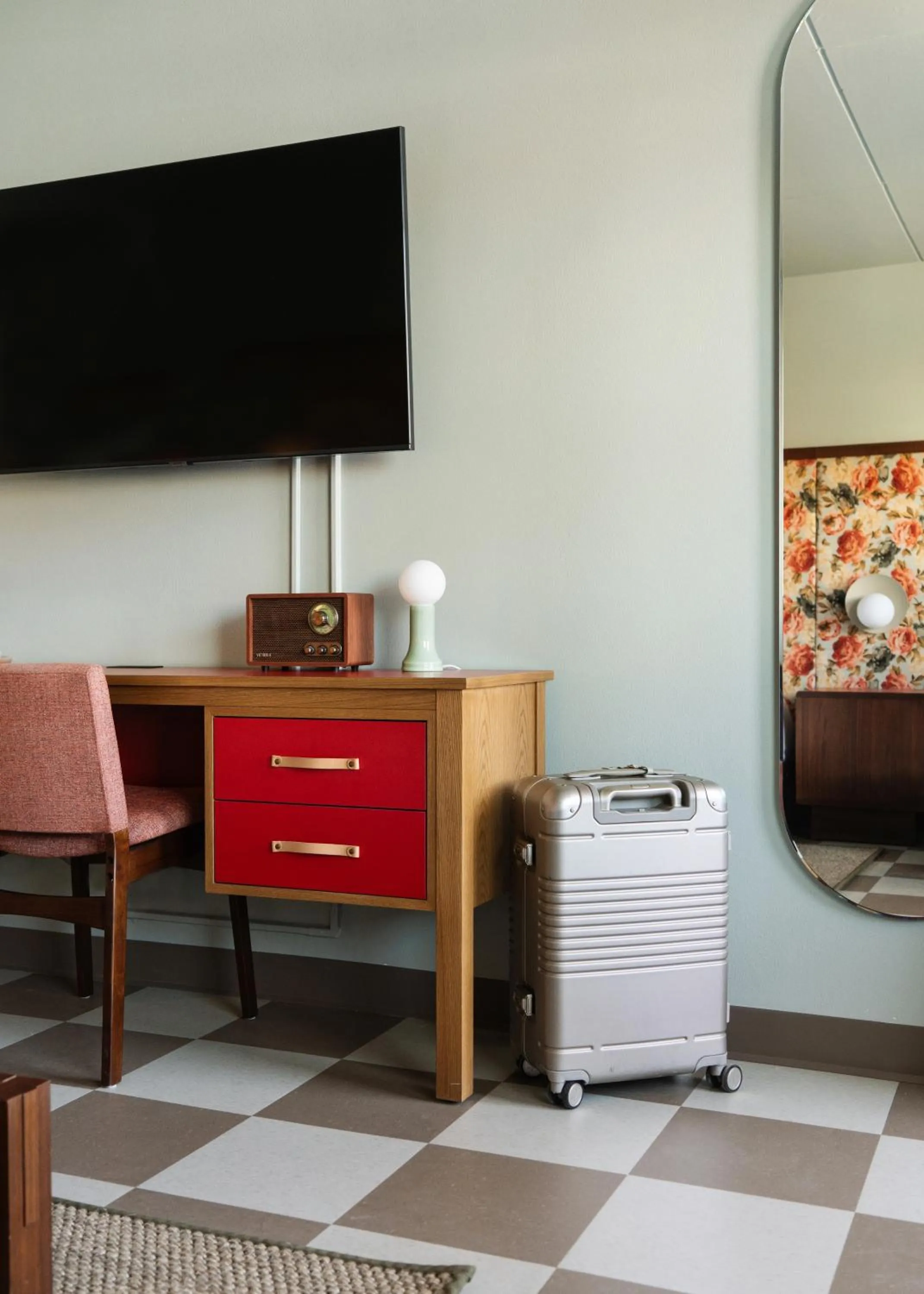 TV and multimedia in ARRIVE Albuquerque