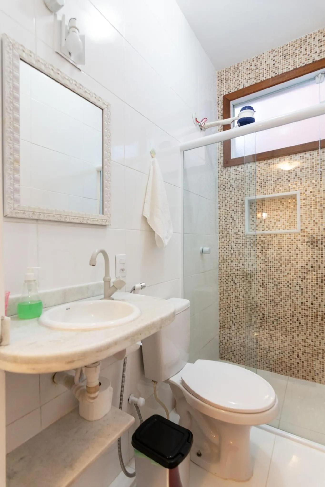Shower in Kitnet no centro de Búzios