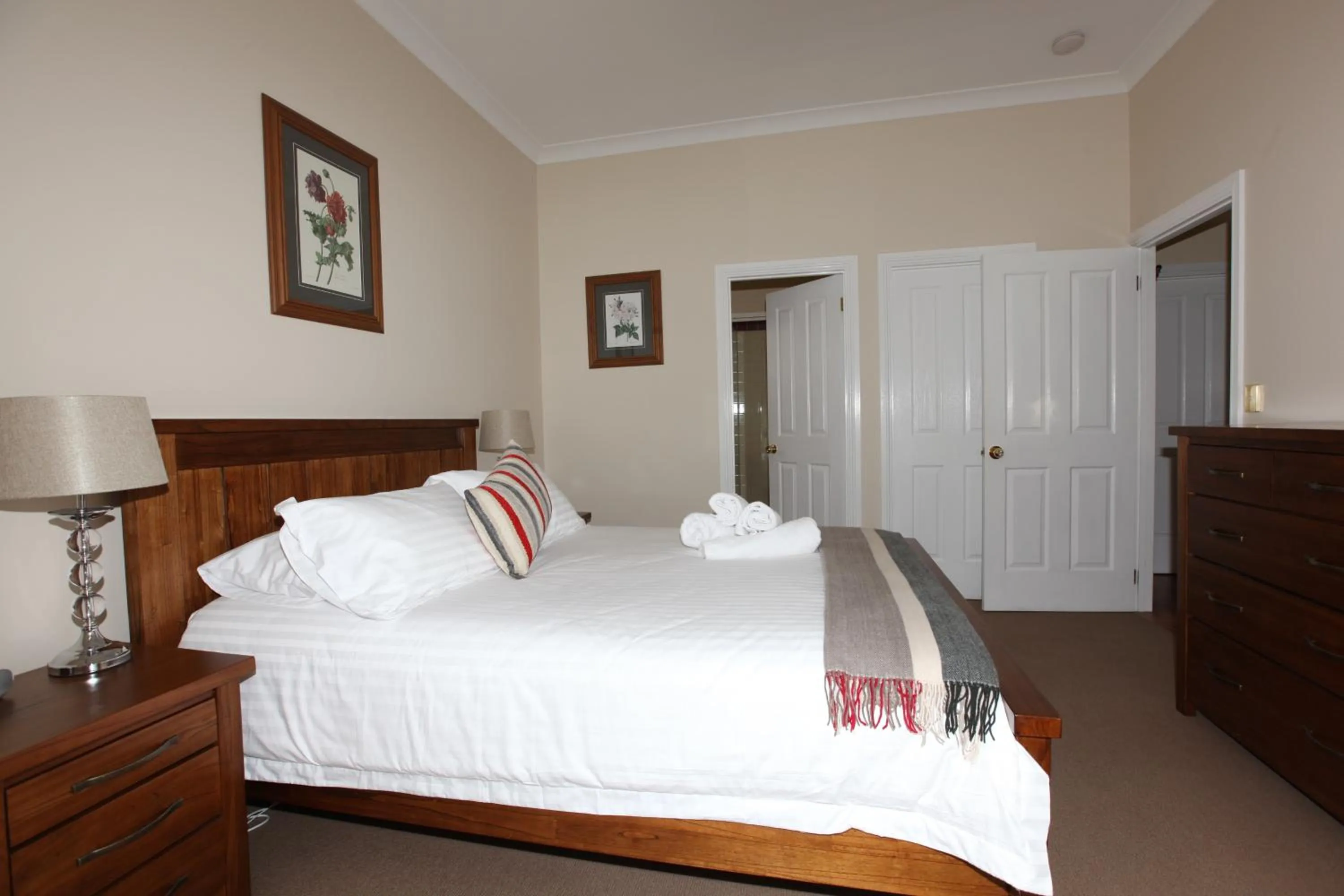 Bed in House on the Hill Bed and Breakfast