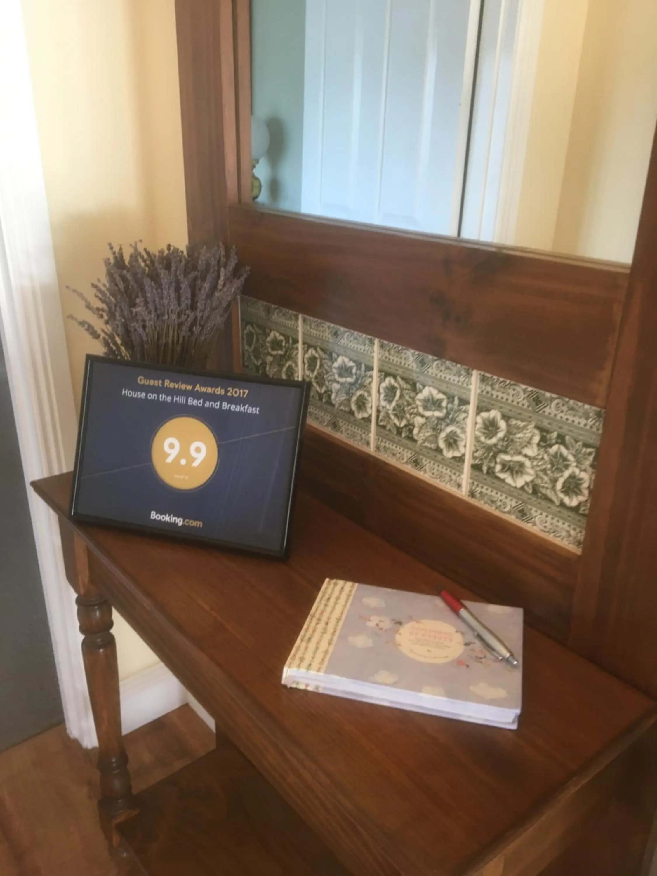 House on the Hill Bed and Breakfast