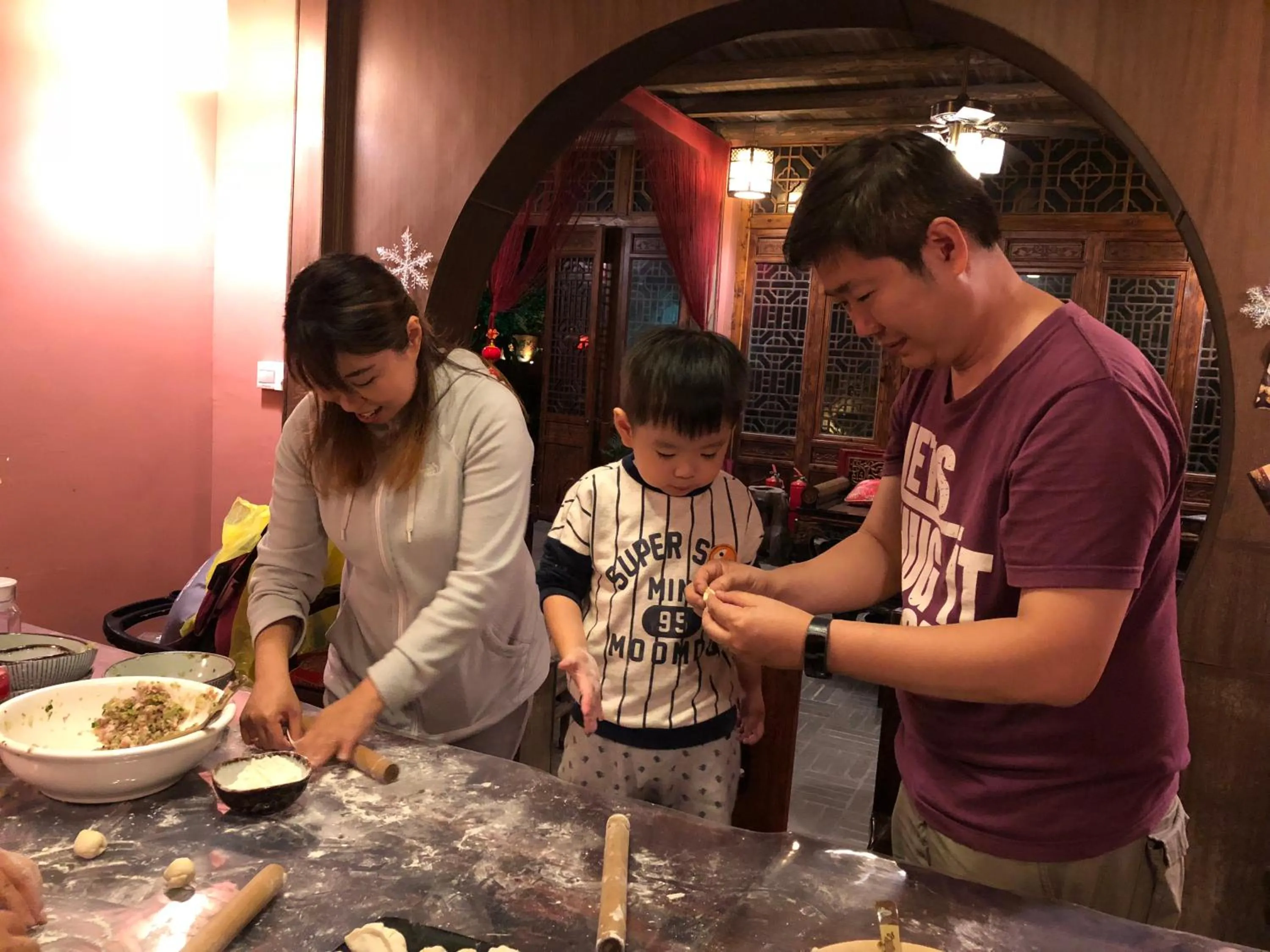 Family in Yangshuo Mountain Nest Boutique Hotel