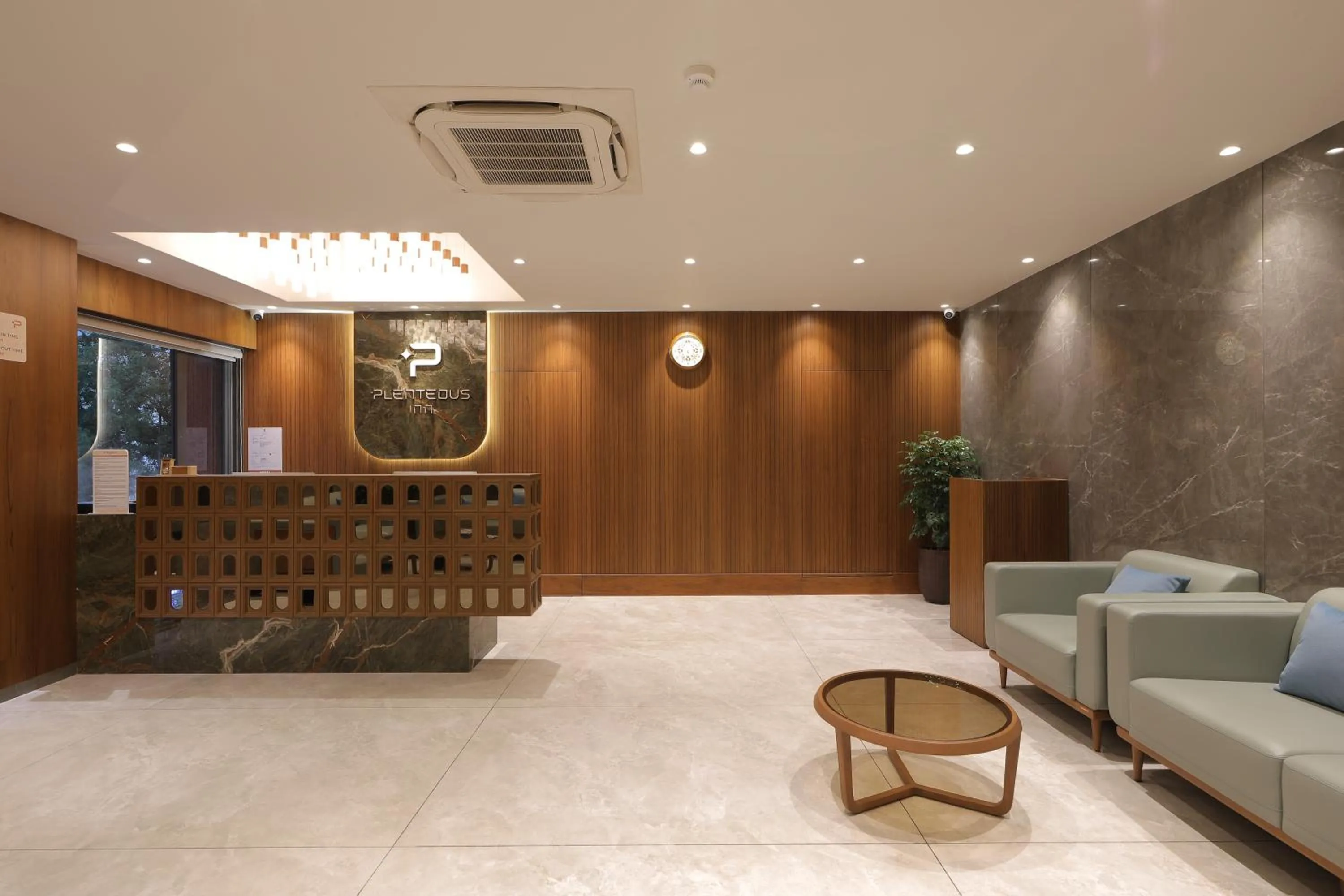 Lobby or reception in Plenteous Inn