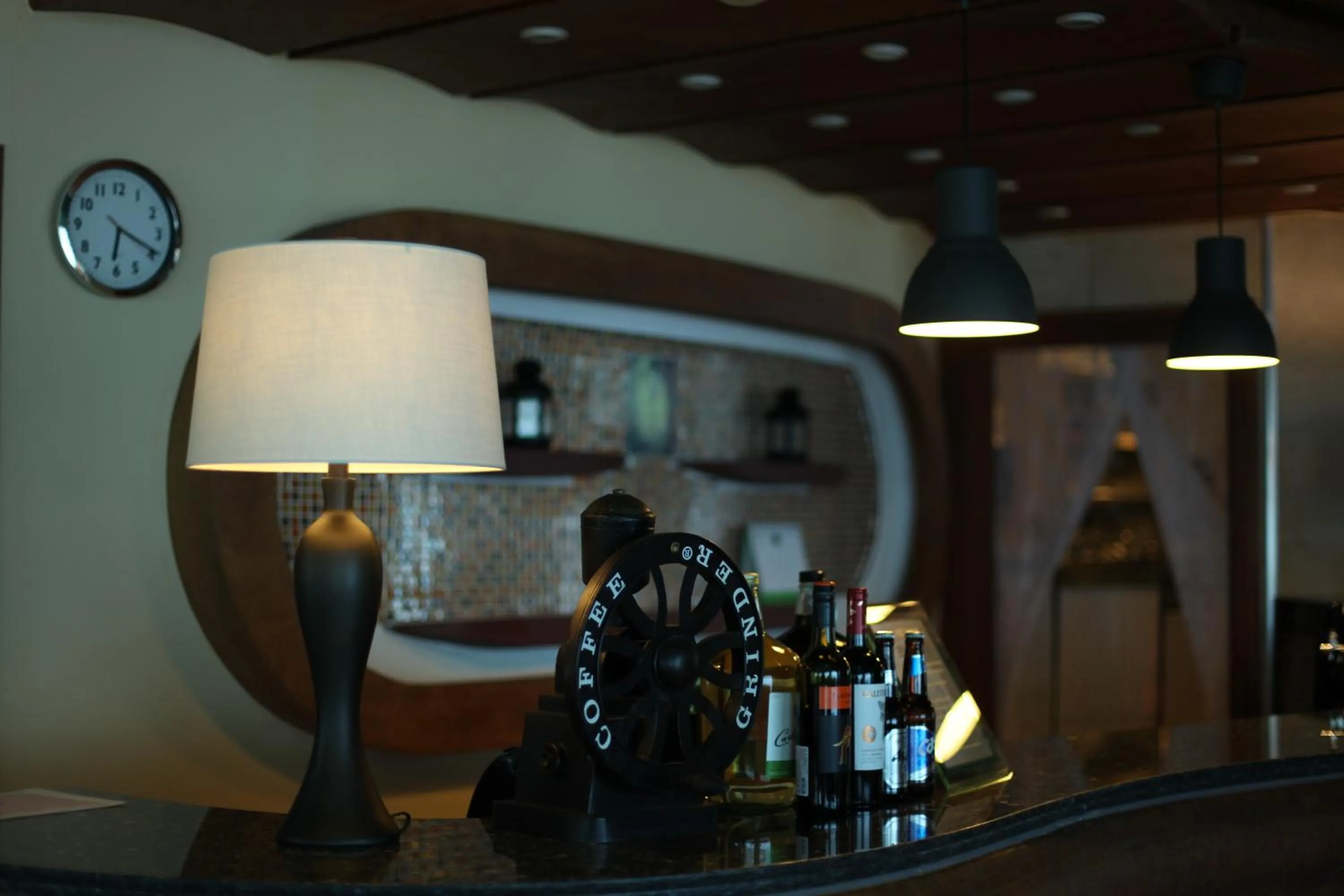 Lounge or bar in Benikea Hotel Mountain & Ocean Daepohang