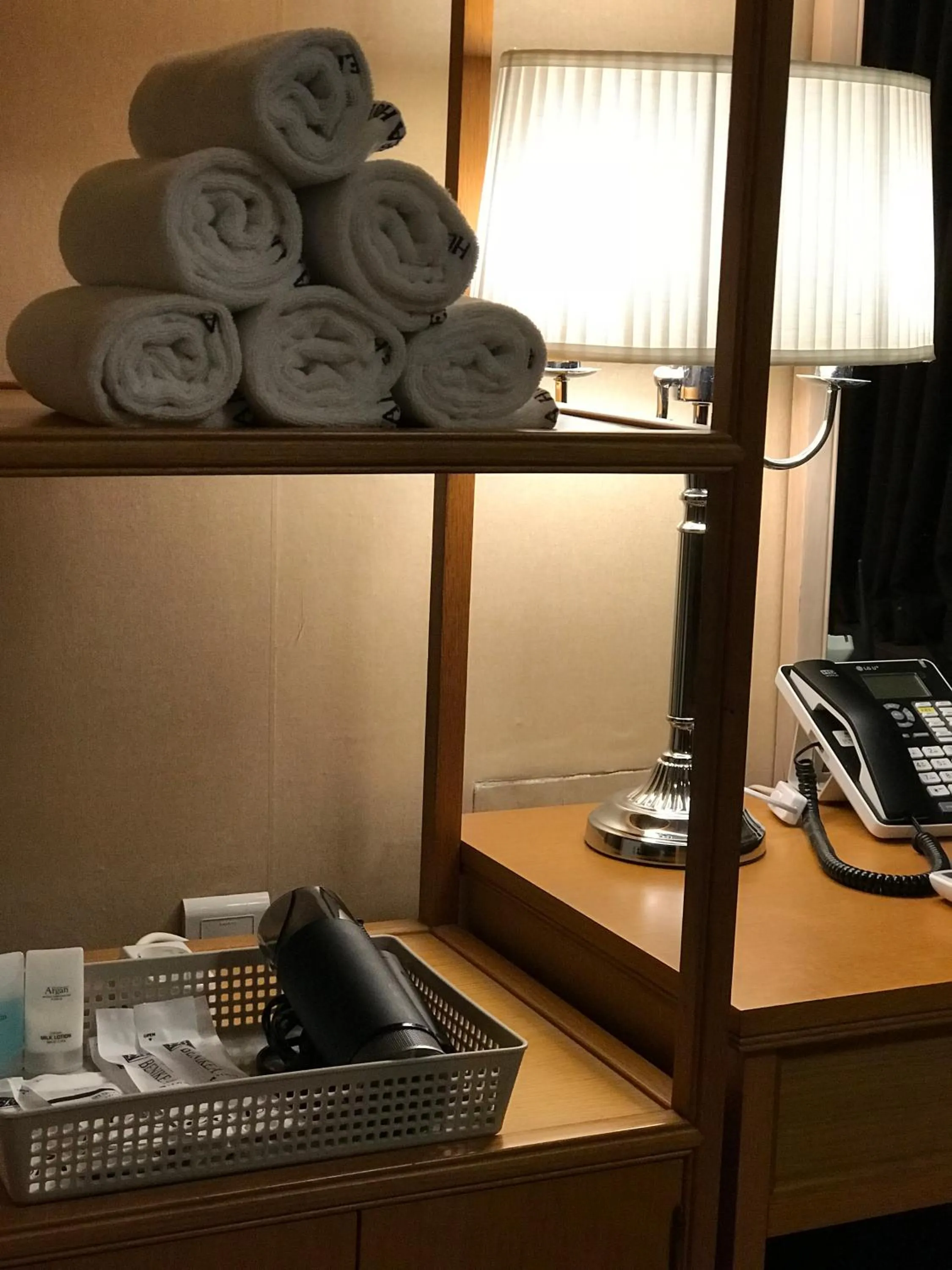 Decorative detail in Benikea Hotel Mountain & Ocean Daepohang