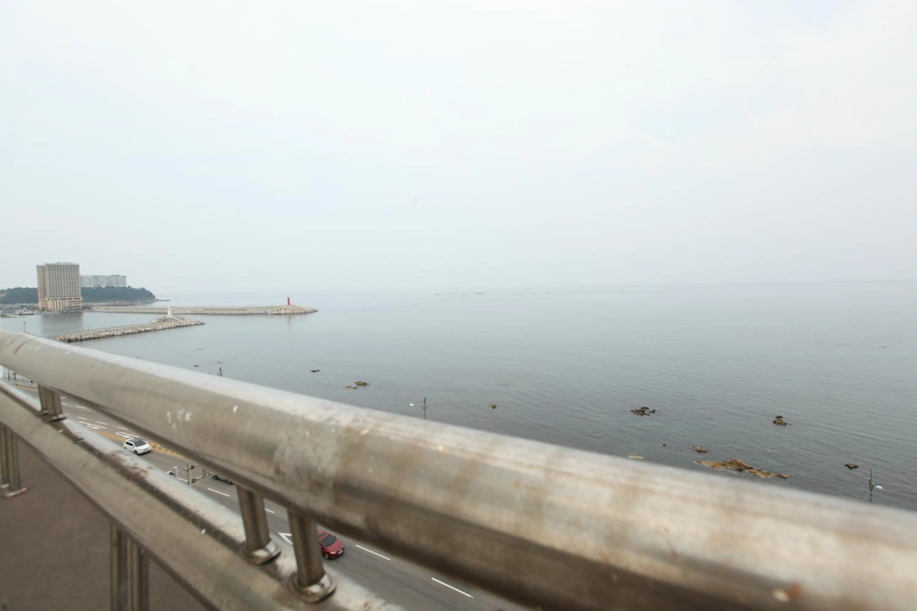 Sea view in Benikea Hotel Mountain & Ocean Daepohang