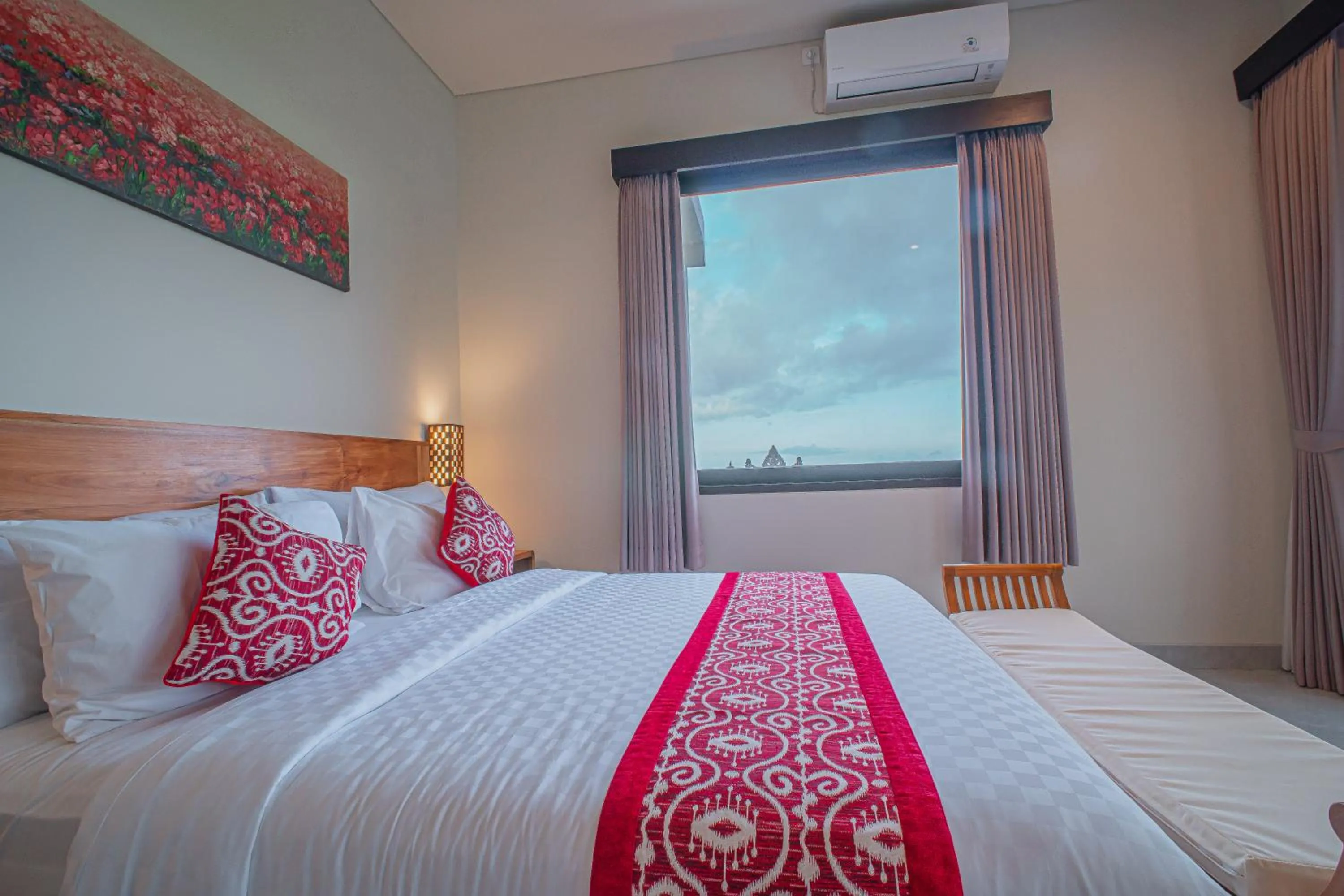 Bed in Mahadewi Sunset Villa