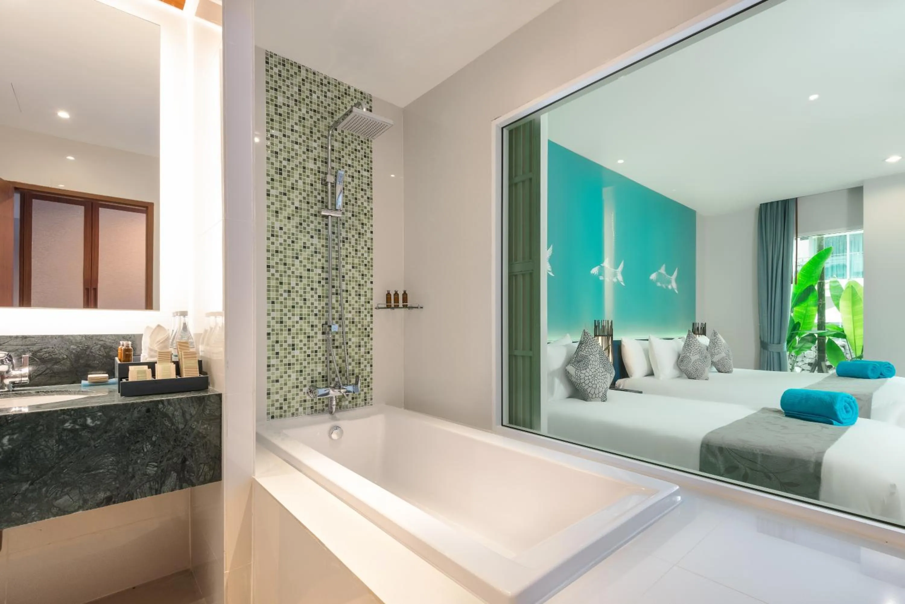 Property building, Bed in Fishermens Harbour Urban Resort - SHA Extra Plus