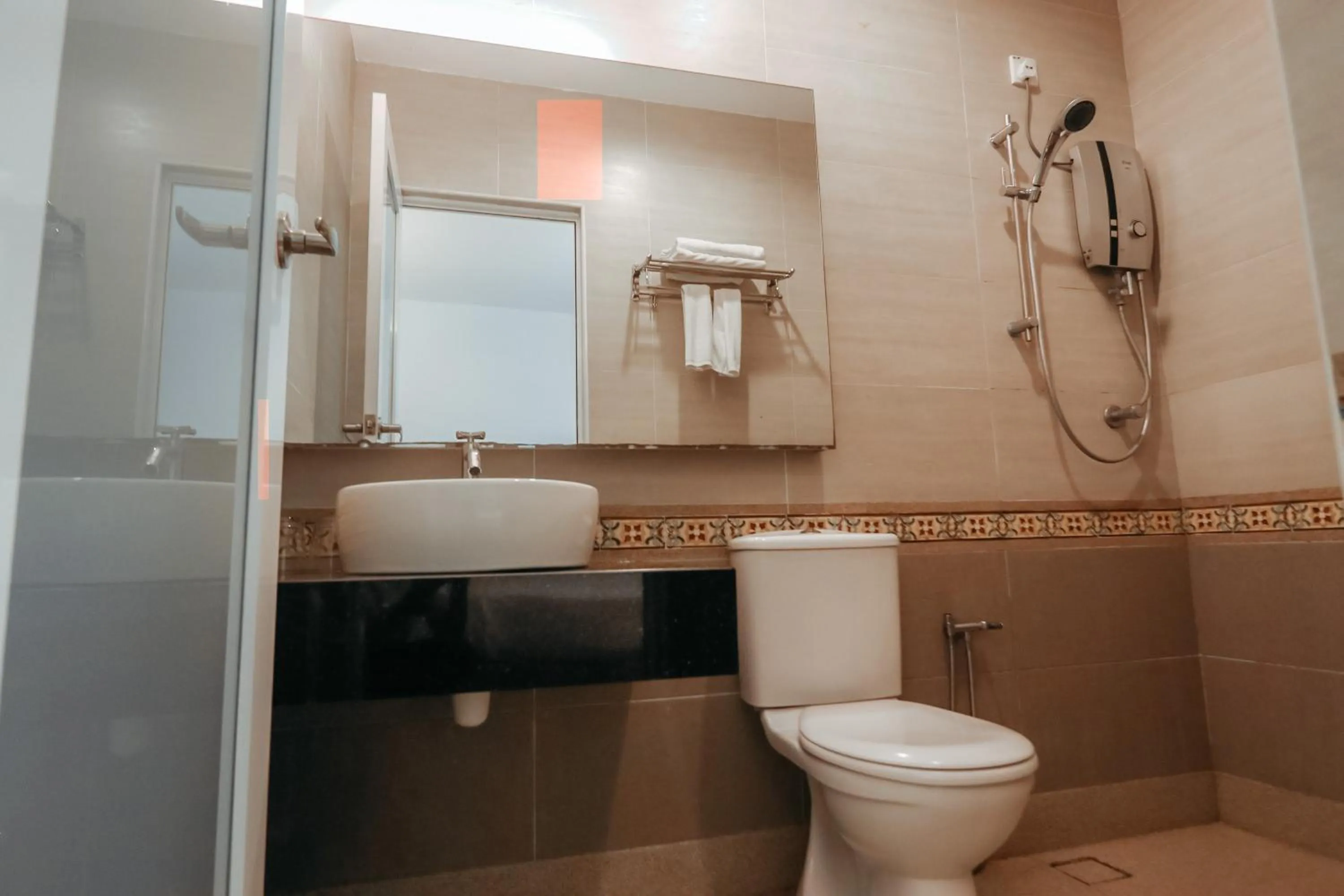 Bathroom in Fomecs Boutique Hotel, Jonker Street