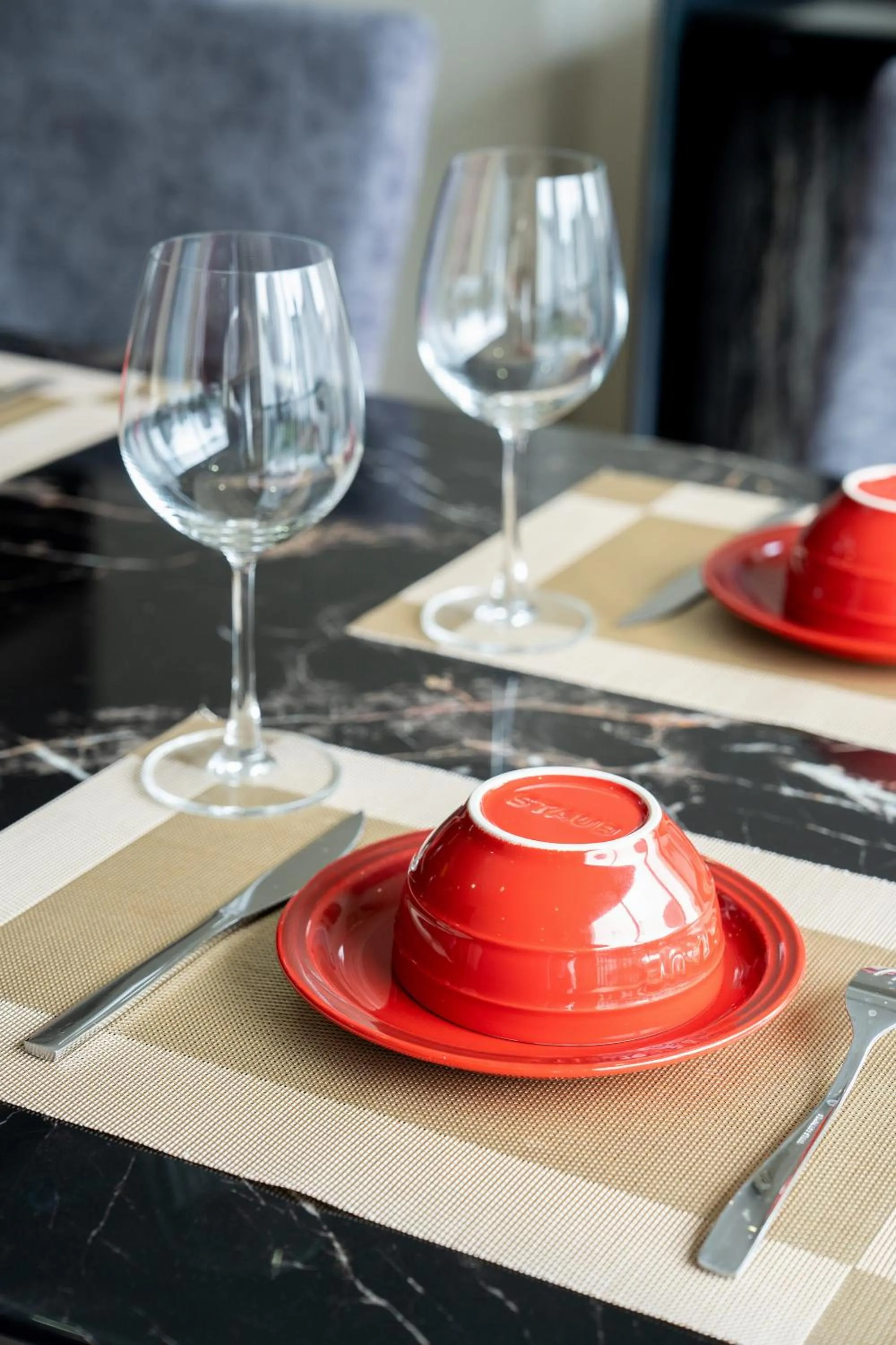 Food and drinks in Viet Vuong Building Ha Noi Capital