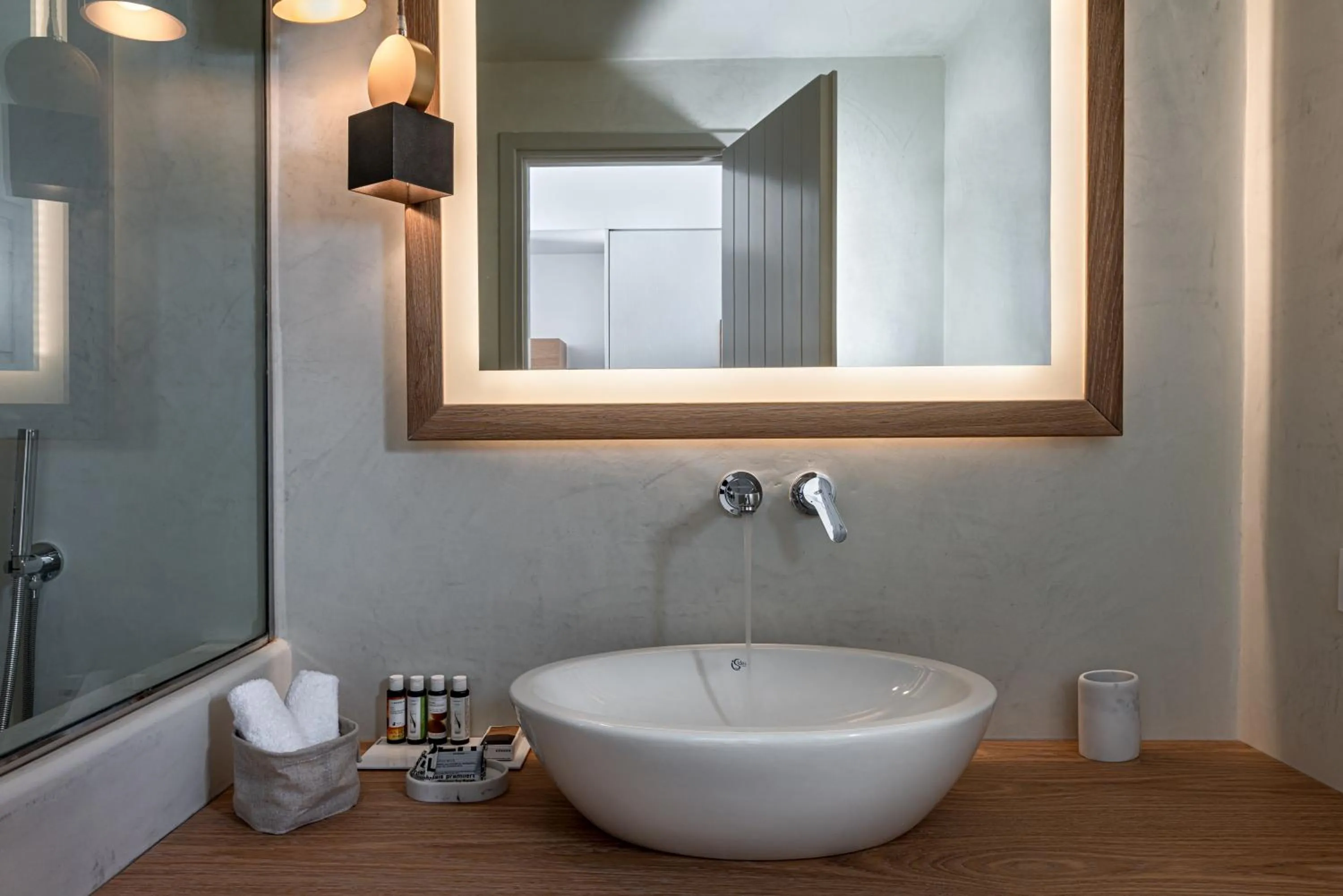 Santorini Kastelli Resort