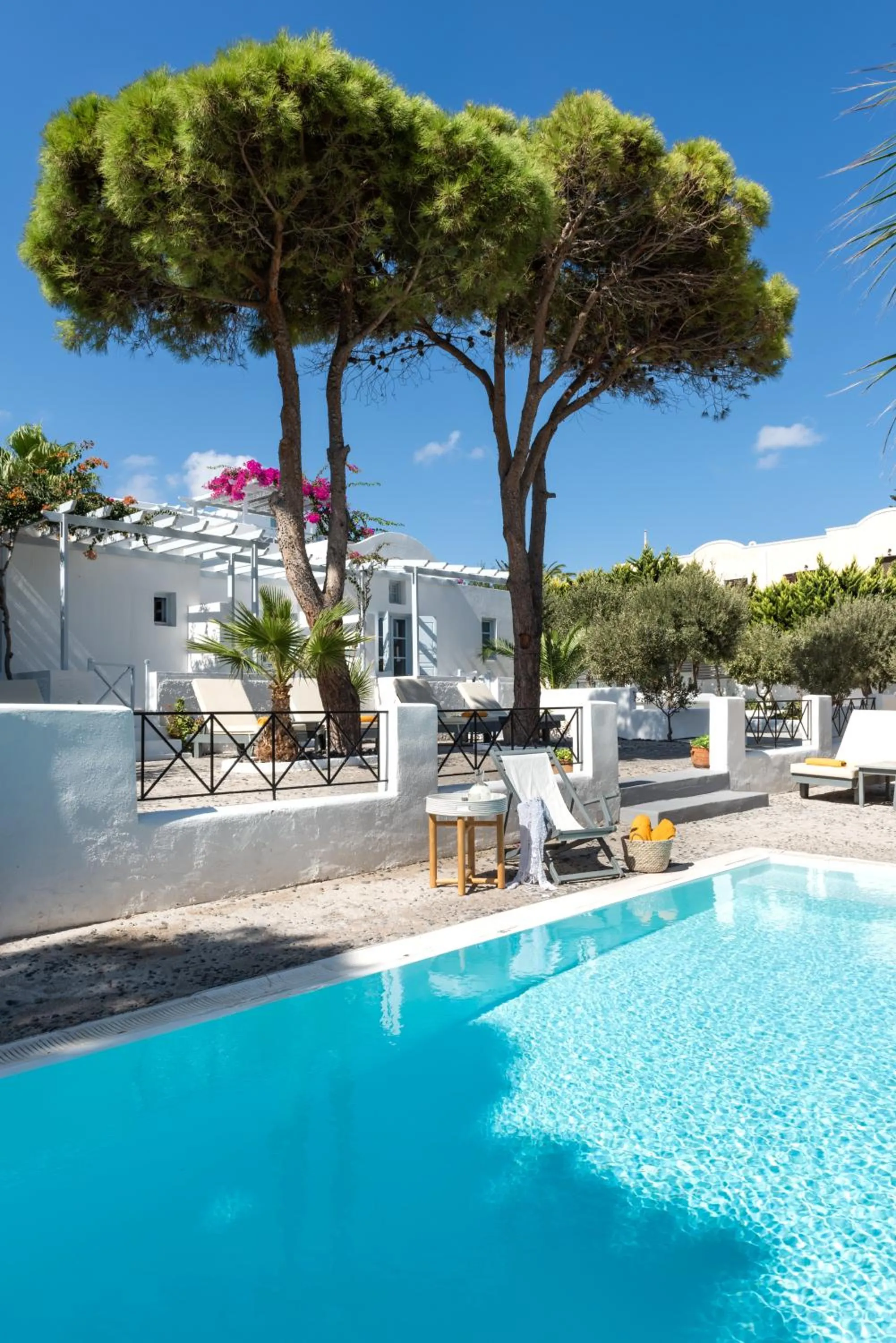 Santorini Kastelli Resort