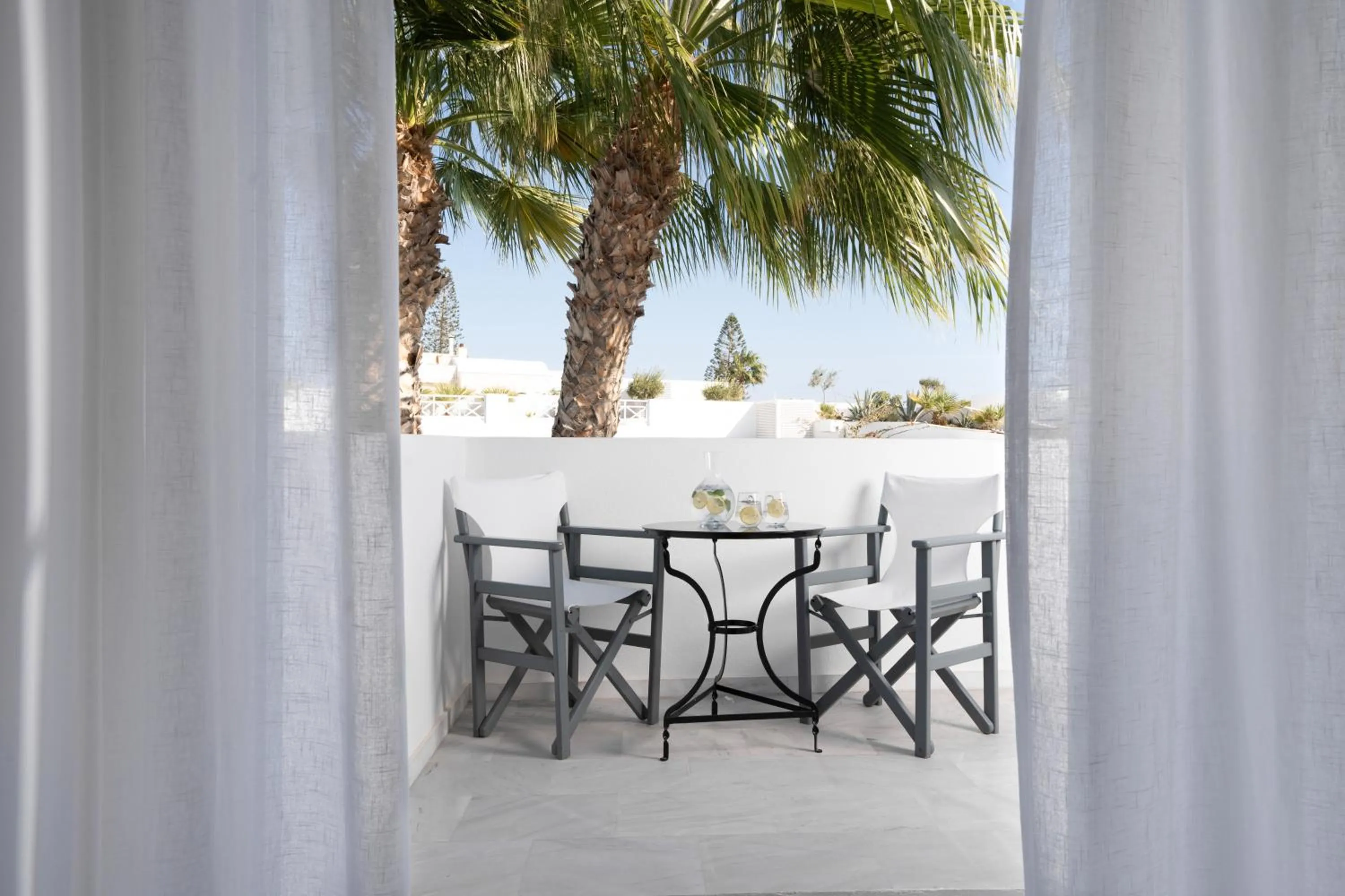 Santorini Kastelli Resort