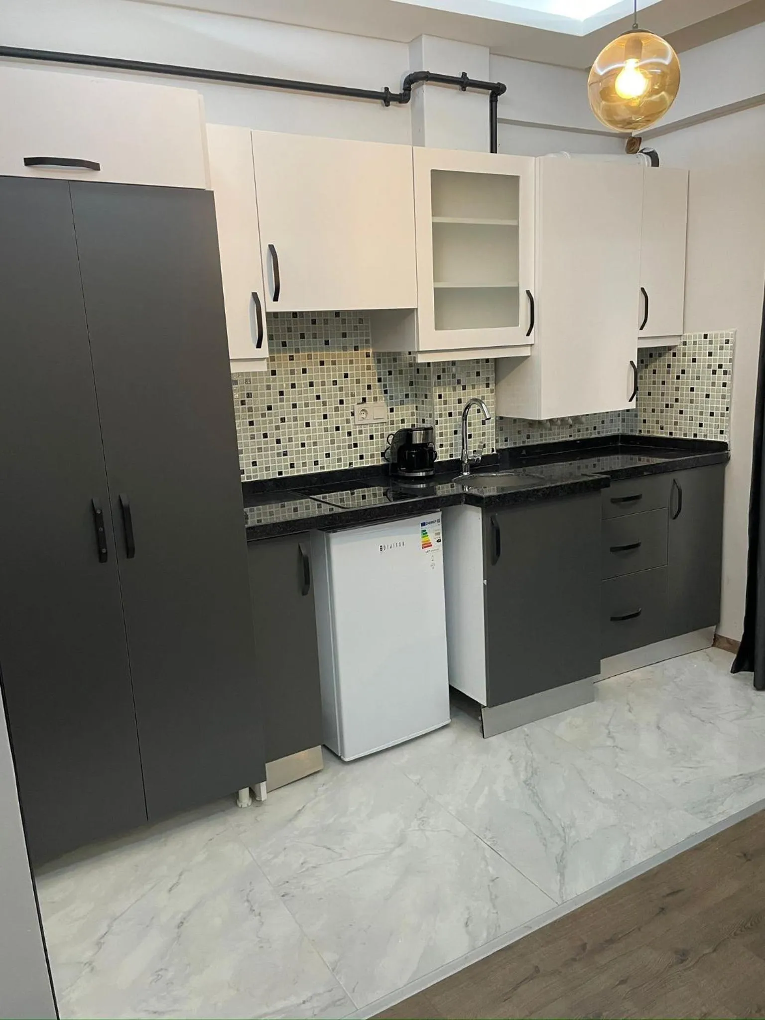 Kitchen or kitchenette in Fabesco Suite